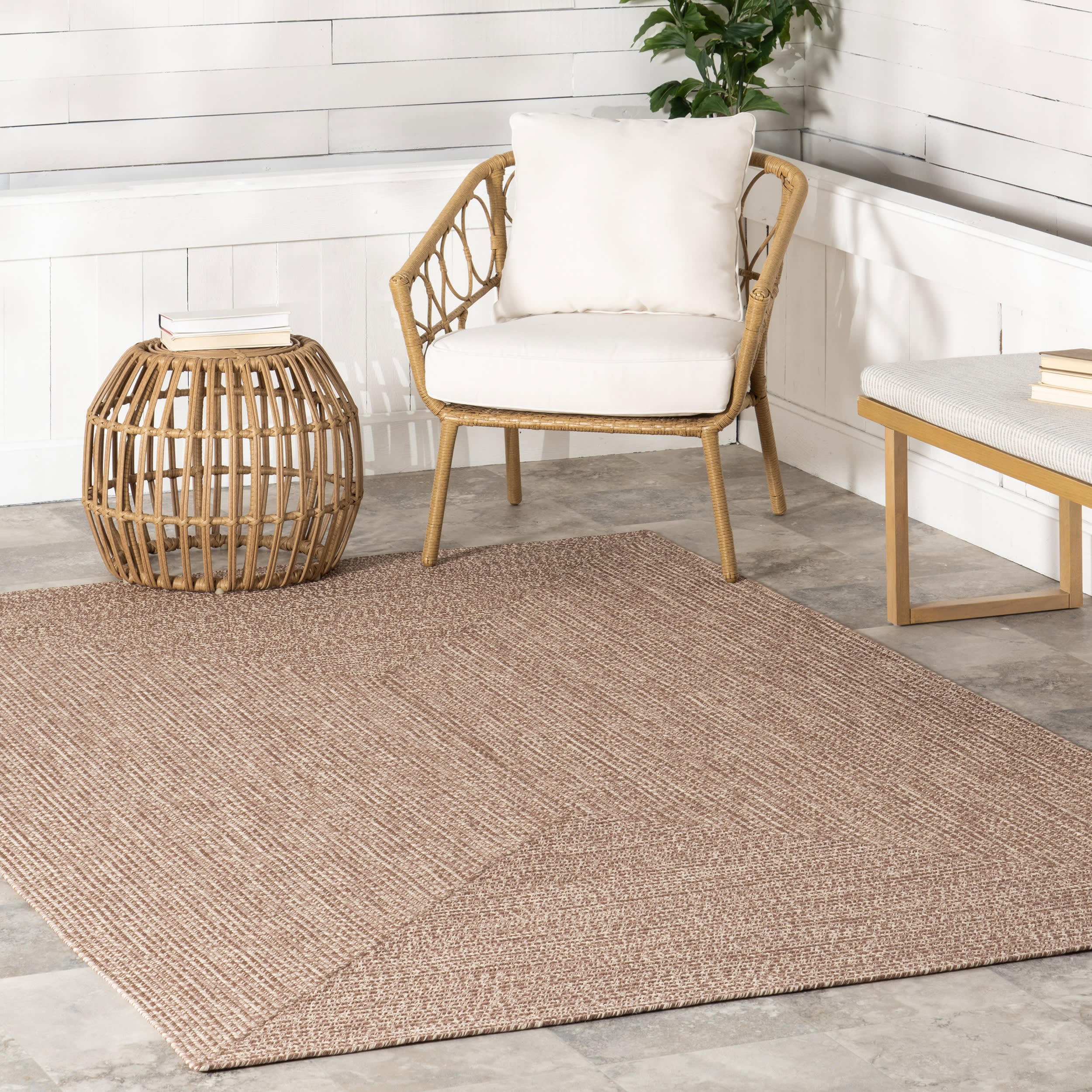 Hand Woven Indoor Outdoor Rug - Durable & Stylish Brown Braided Floor Mat for Living Room, Patio, or Deck