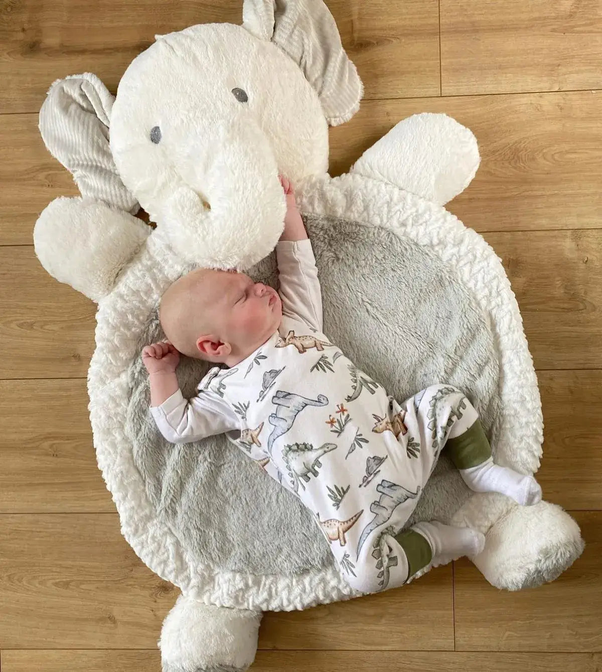 Afrique Elephant Baby Play Mat - Soft & Non-Slip Floor Mat for Infants & Toddlers - Perfect for Nursery, Playtime & Tummy Time Activities