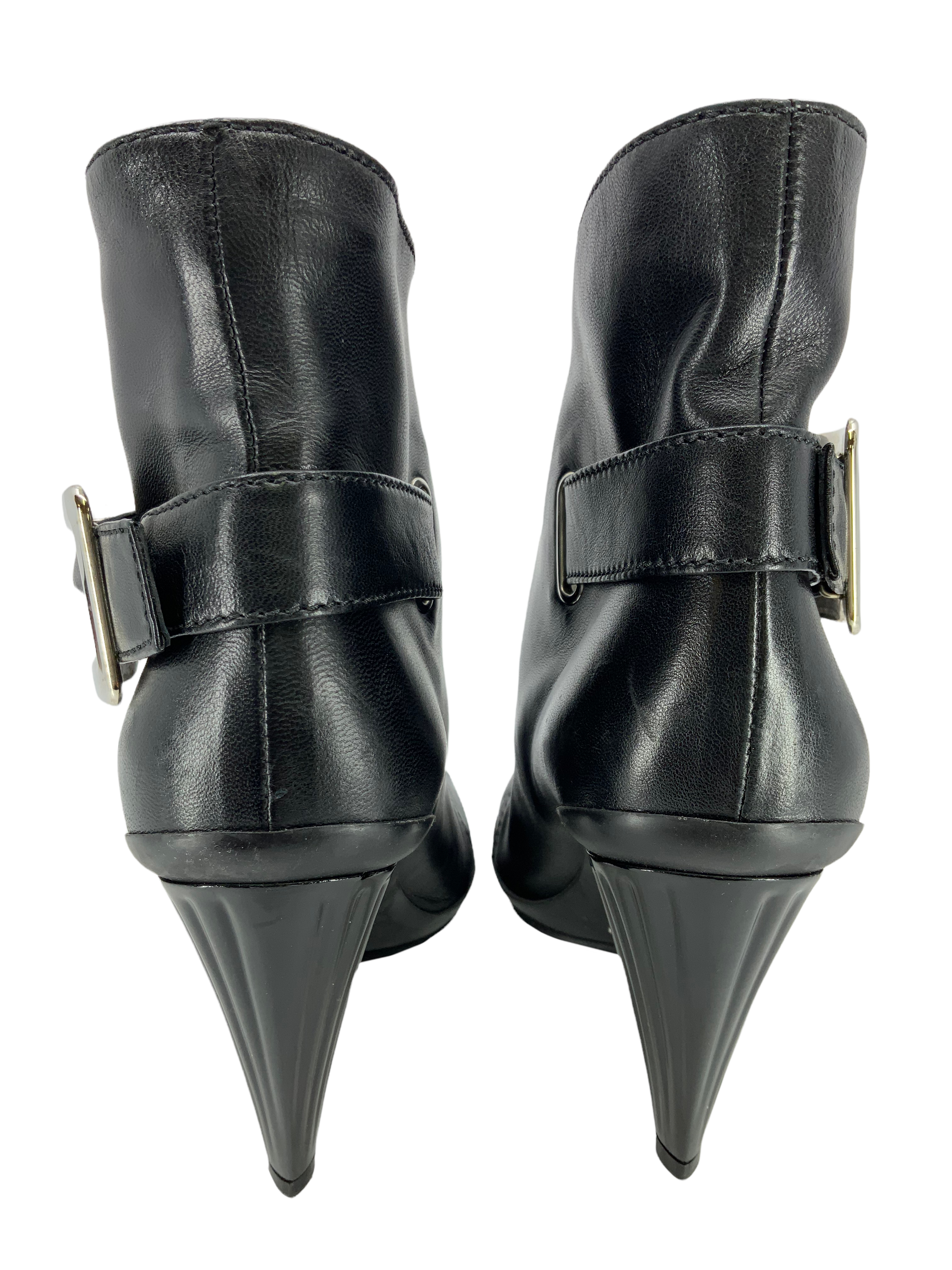 Roger Vivier Women's Lambskin Leather Buckle Ankle Boots Size 7 US - Elegant Dress Shoes for Work, Party & Evening Occasions