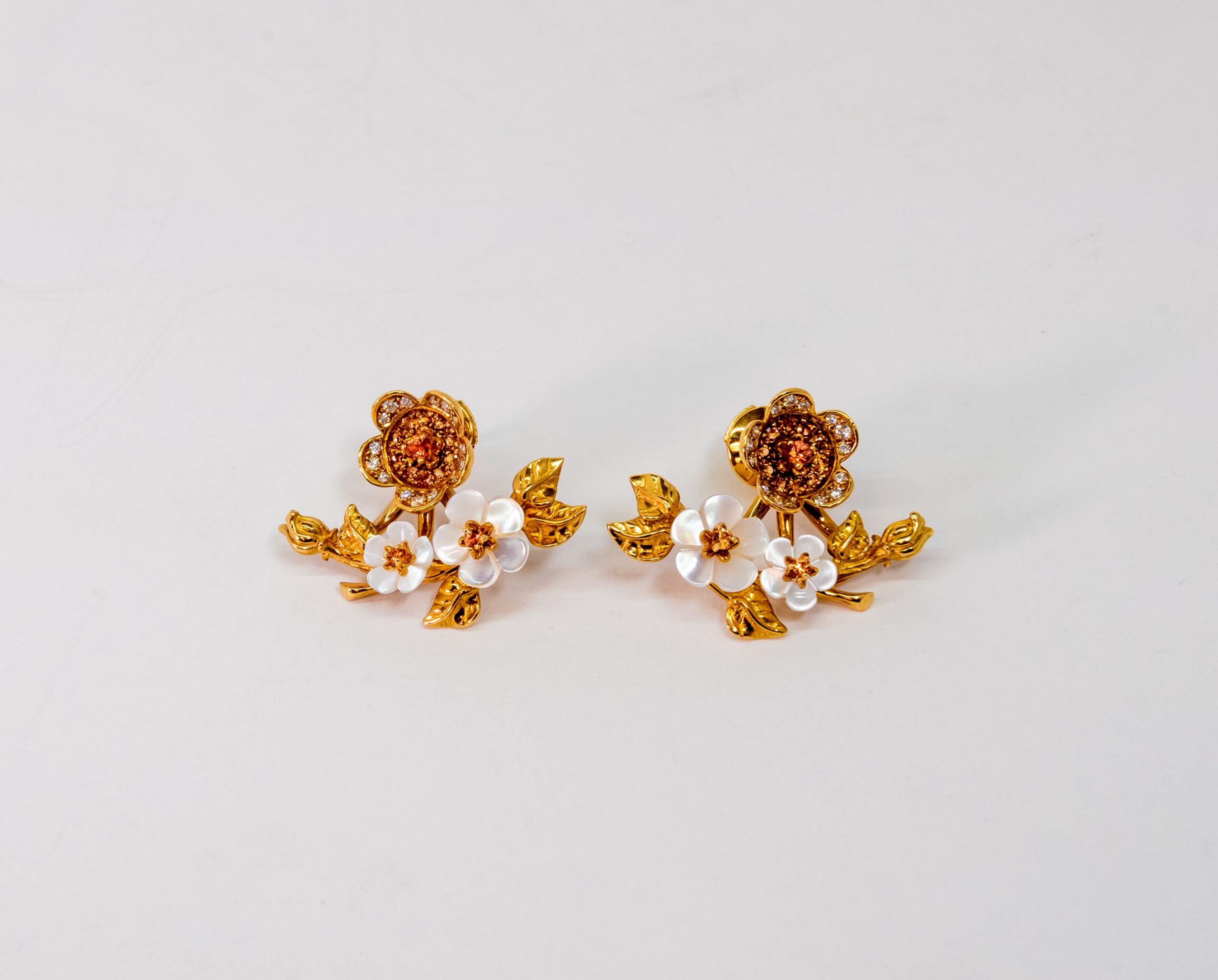 Carrera Y Carrera Cerezo 3 Flower 18K Yellow Gold Mother of Pearl and Diamond Earrings | Elegant Jewelry for Weddings, Parties & Special Occasions