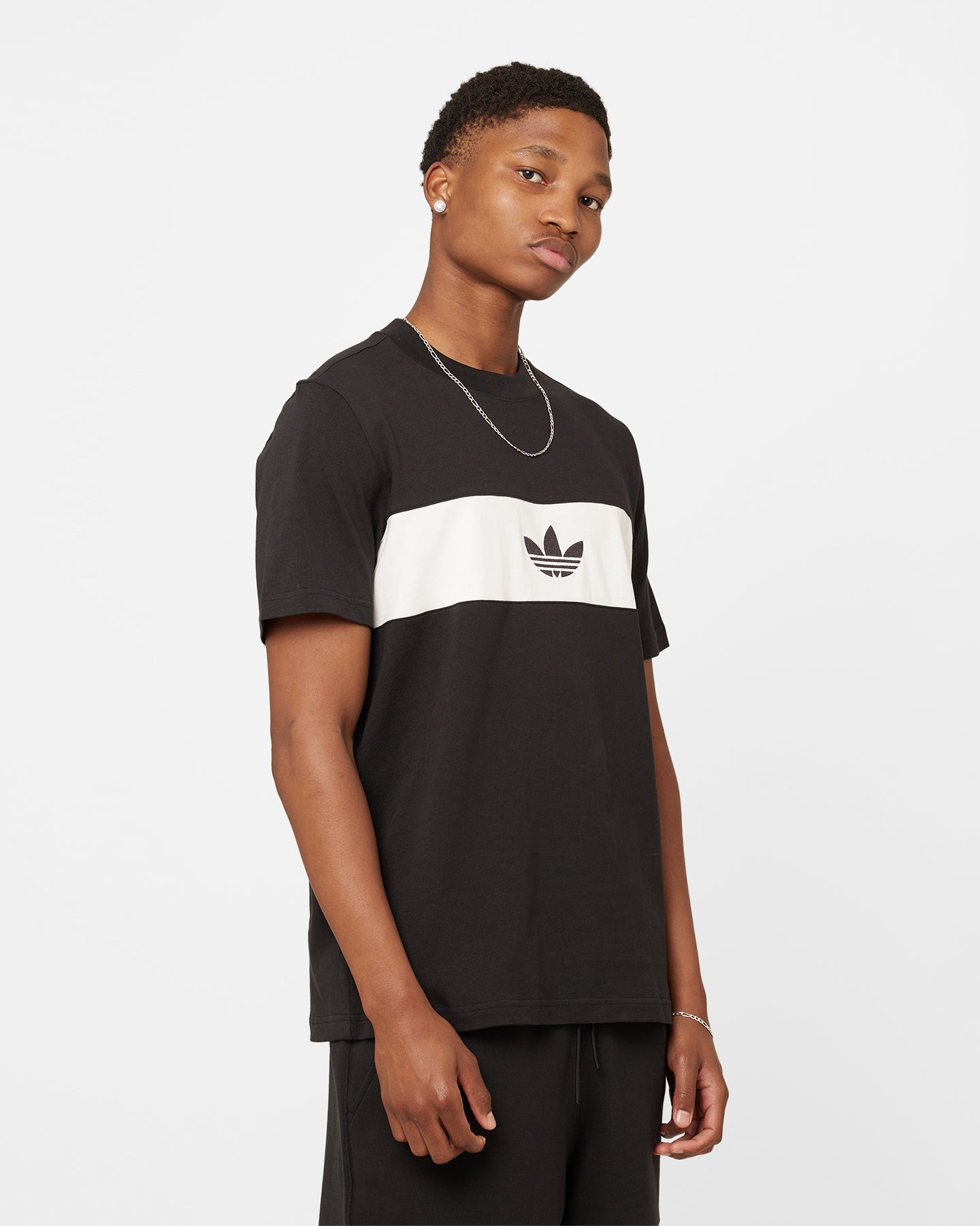 Adidas NY Cutline T-Shirt for Men - Black Cotton Casual Tee for Streetwear, Gym & Everyday Outfits
