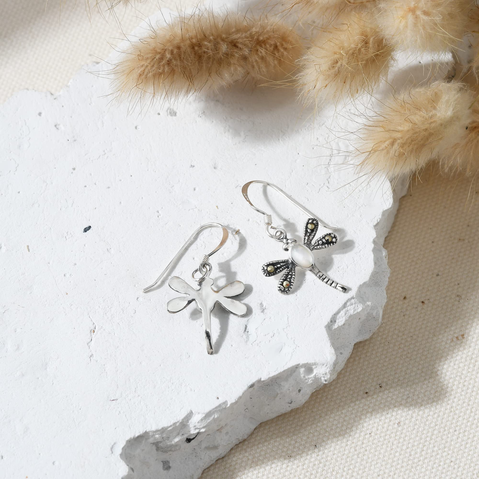 AeraVida Elegant White Mother of Pearl & Marcasite Dragonfly .925 Sterling Silver Dangle Earrings for Women | Fashionable Animal-Inspired Jewelry Gift for Daughter | Perfect for Weddings, Parties & Everyday Wear