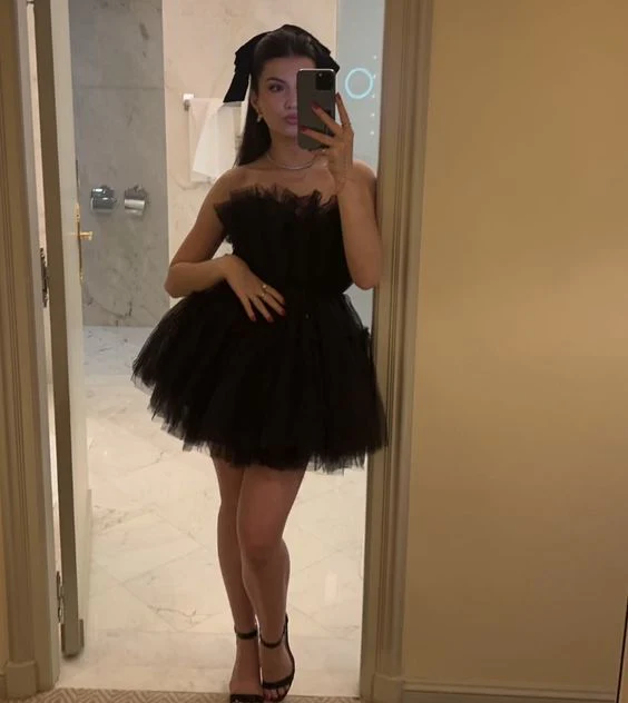 Elegant A-Line Black Strapless Tulle Layered Prom Dress for Homecoming - J3900 | Perfect for Formal Dances, Graduation Parties & Special Occasions