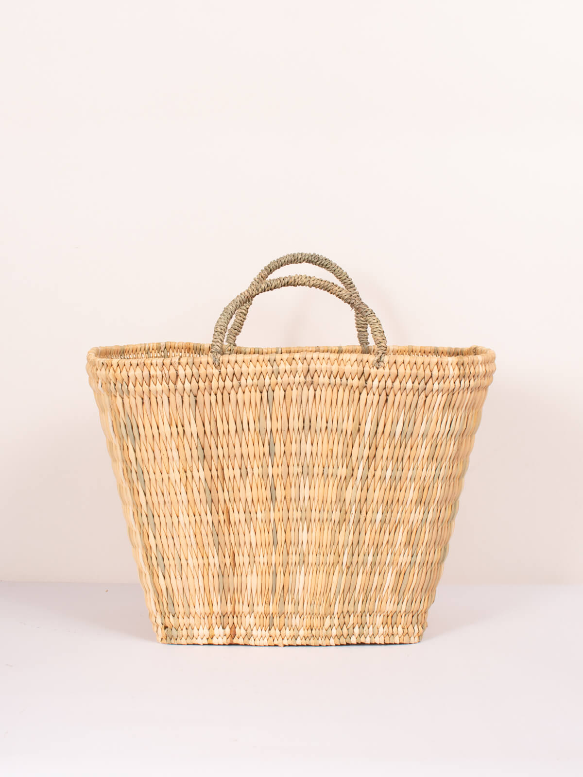 Handmade Reed Shopping Basket - Eco-Friendly & Durable for Groceries, Picnics & Farmers Market - Natural Woven Storage for Home & Outdoor Use
