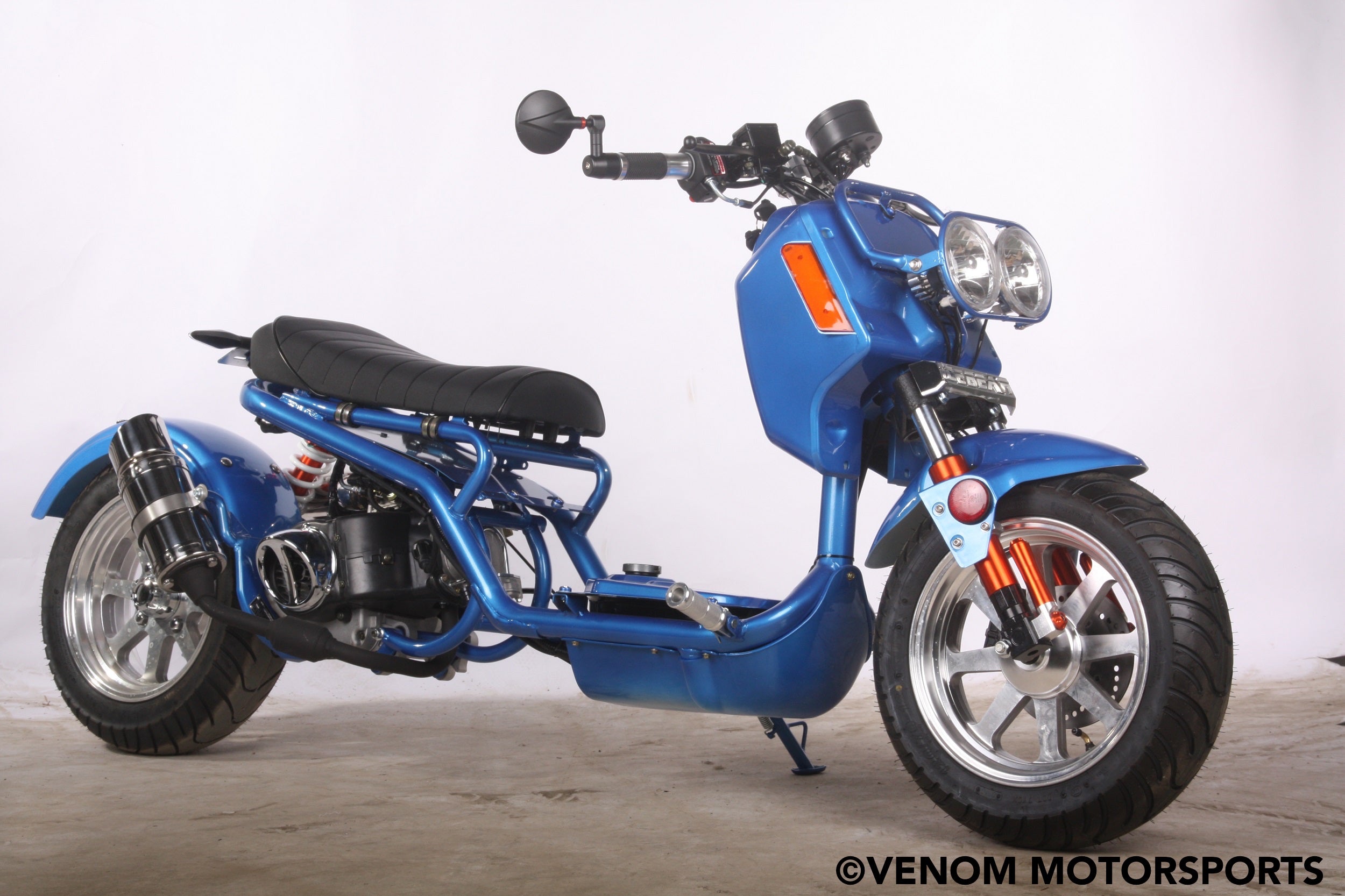 50cc Maddog Scooter Generation 4 - Automatic Transmission Gas Powered Moped for Adults - Perfect for Urban Commuting & Short Distance Travel