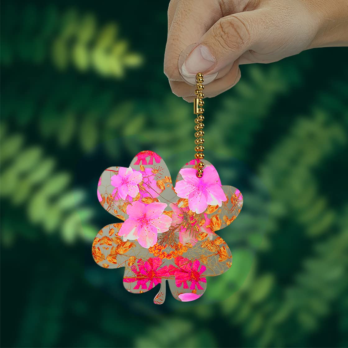 DIY Resin Keychain Molds - Leaf Silicone Molds for Jewelry Casting, Epoxy Bookmark Molds - Plant Shape Pendant Charm Art Craft Ornaments - Perfect for DIY Jewelry Making, Home Decor, and Gift Projects