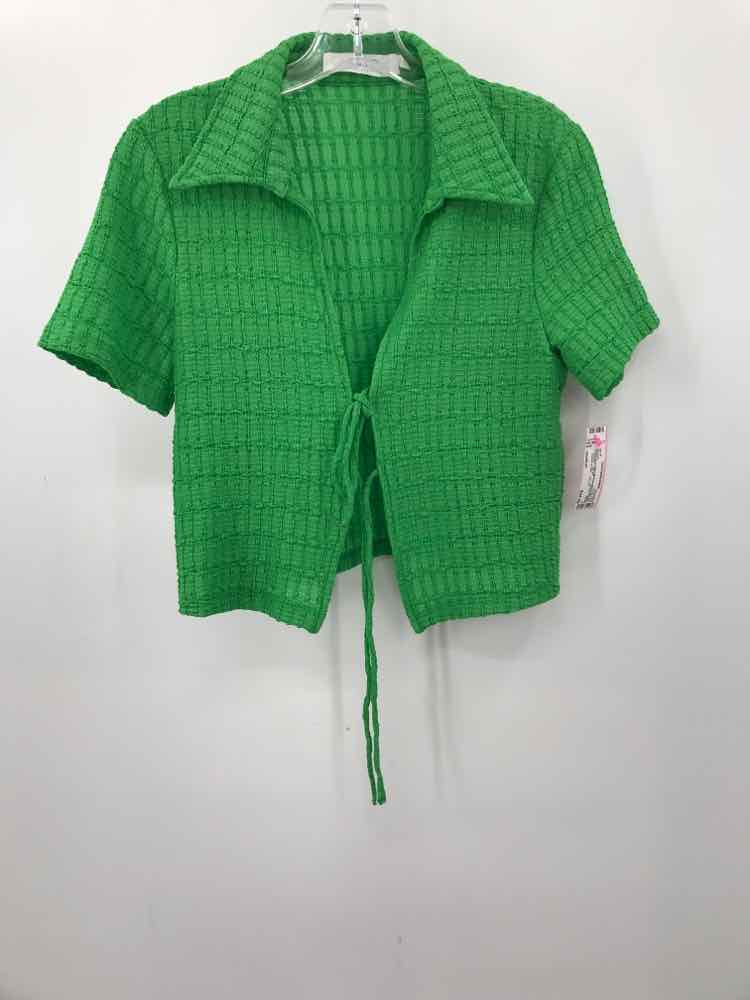 Vintage ASTR Green Wrap Blouse Size Medium - Boho Chic Women's Top for Work, Date Night & Casual Outings