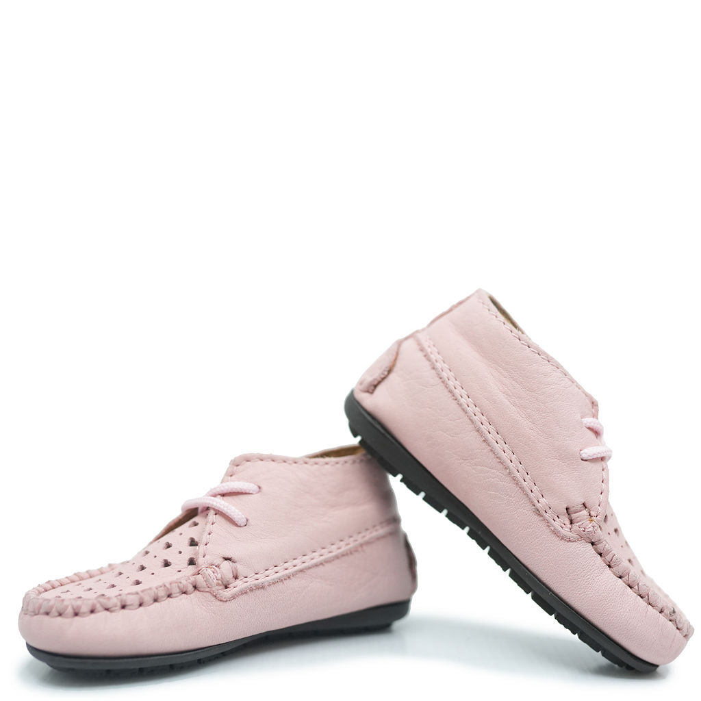 Pink Heart Baby Moccasins - Soft & Comfortable Atlanta Style Booties for Newborns & Infants - Perfect for First Steps, Photo Shoots & Special Occasions