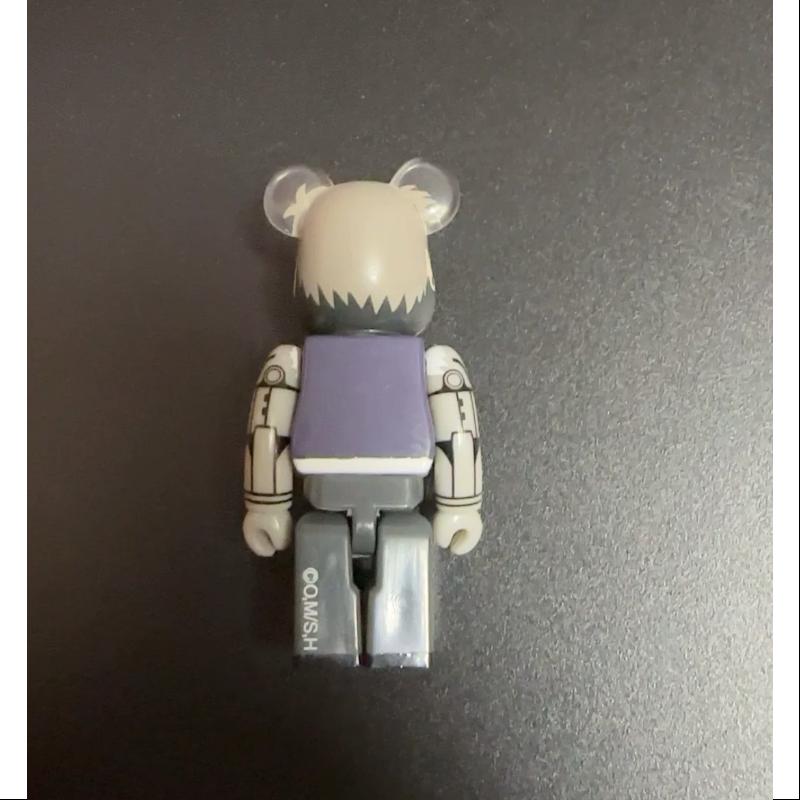 Bearbrick Series 32 Secret One Punch Man 100% Collectible Figure - Perfect for Anime Fans & Home Decor Display