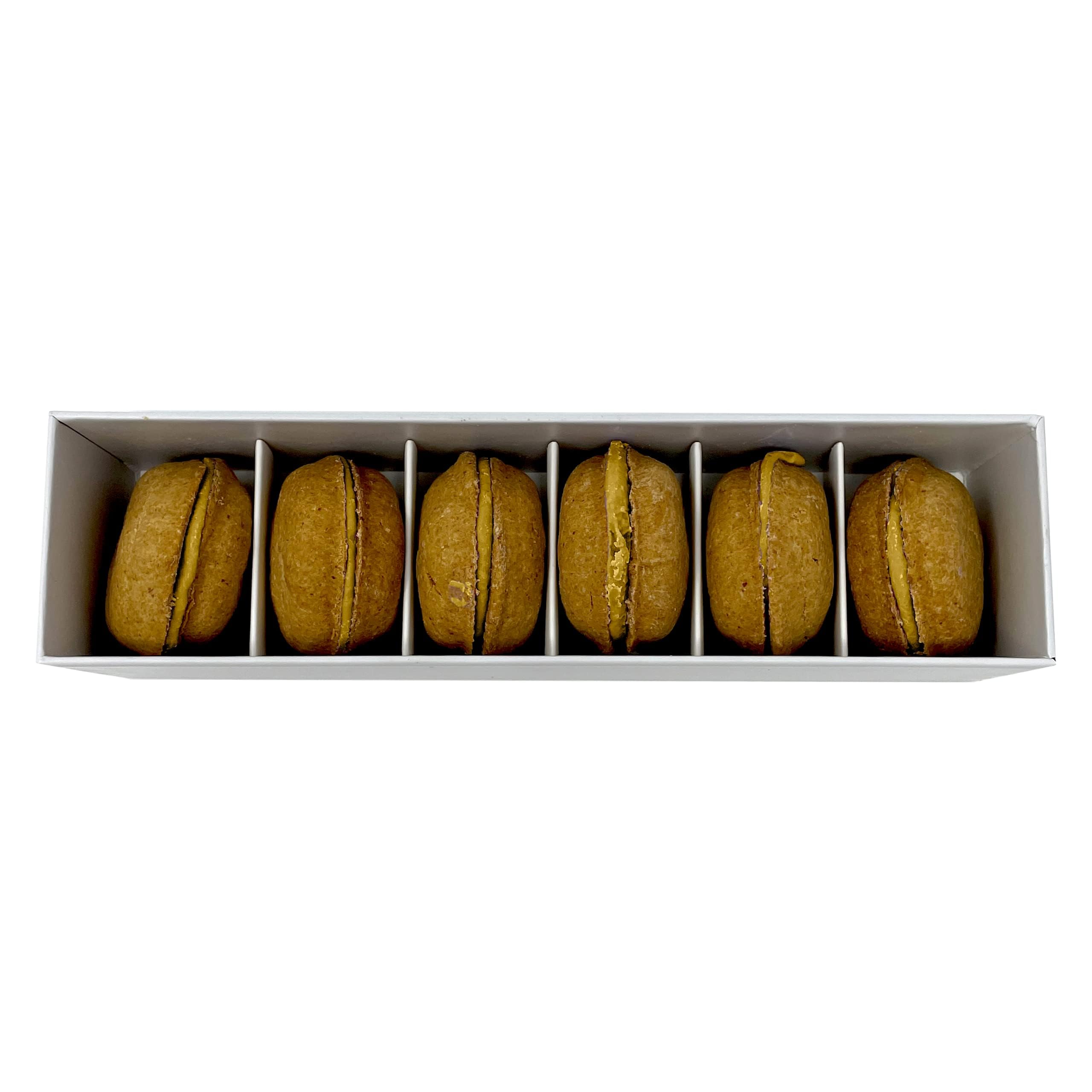 Bonne et Filou Gourmet Dog Treats - Creme Brulee Cupcakes & Macaron Cakes, Healthy Human-Grade Dog Snacks (6 Count) - Perfect for Training Rewards & Special Occasions