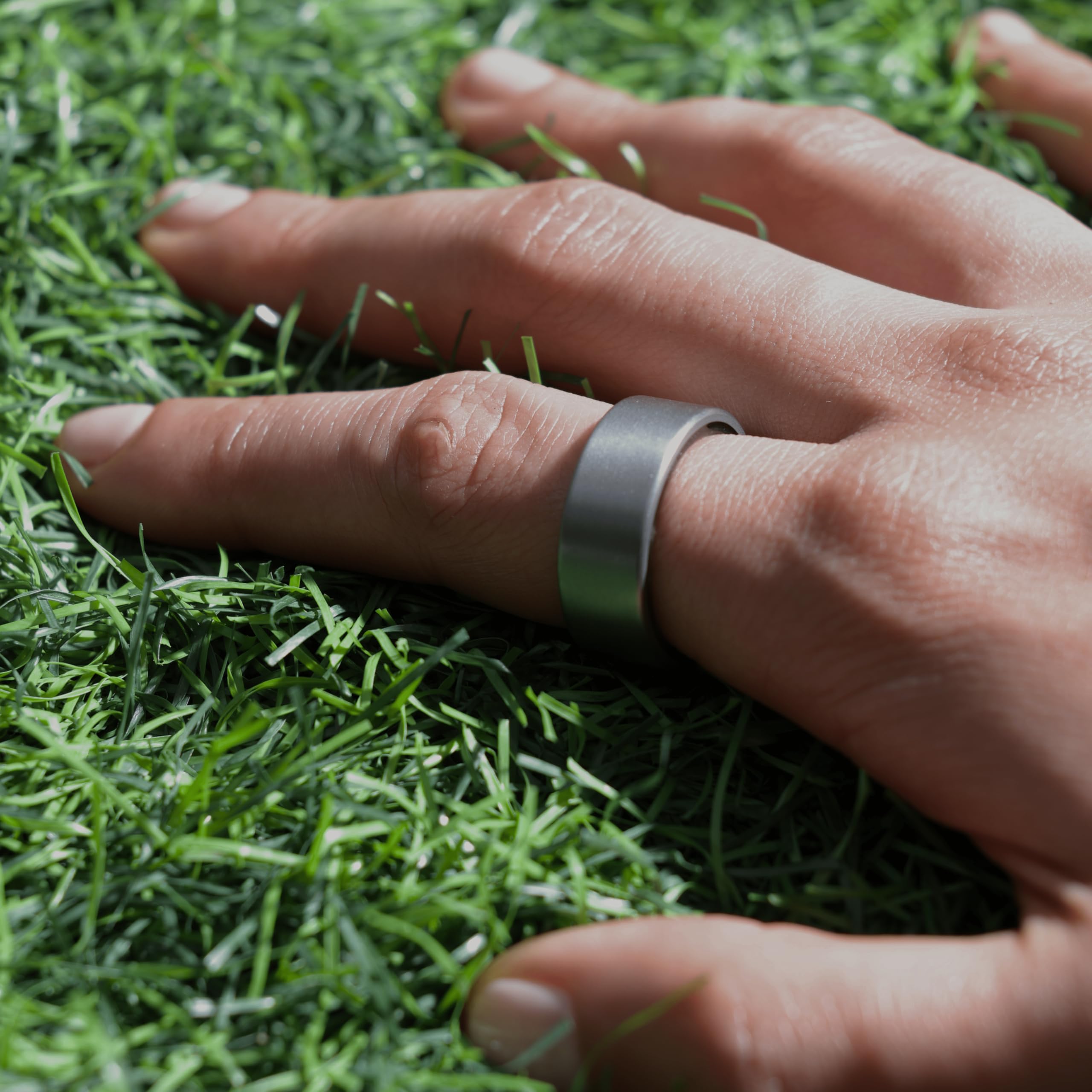 ULTRAHUMAN Ring AIR - Smart Ring for Sleep Tracking & Fitness Monitoring, Health Tracker for Women & Men (No Subscription Fee for Basic Features) - Perfect for Nighttime Sleep Analysis, Workout Performance & Daily Activity Tracking