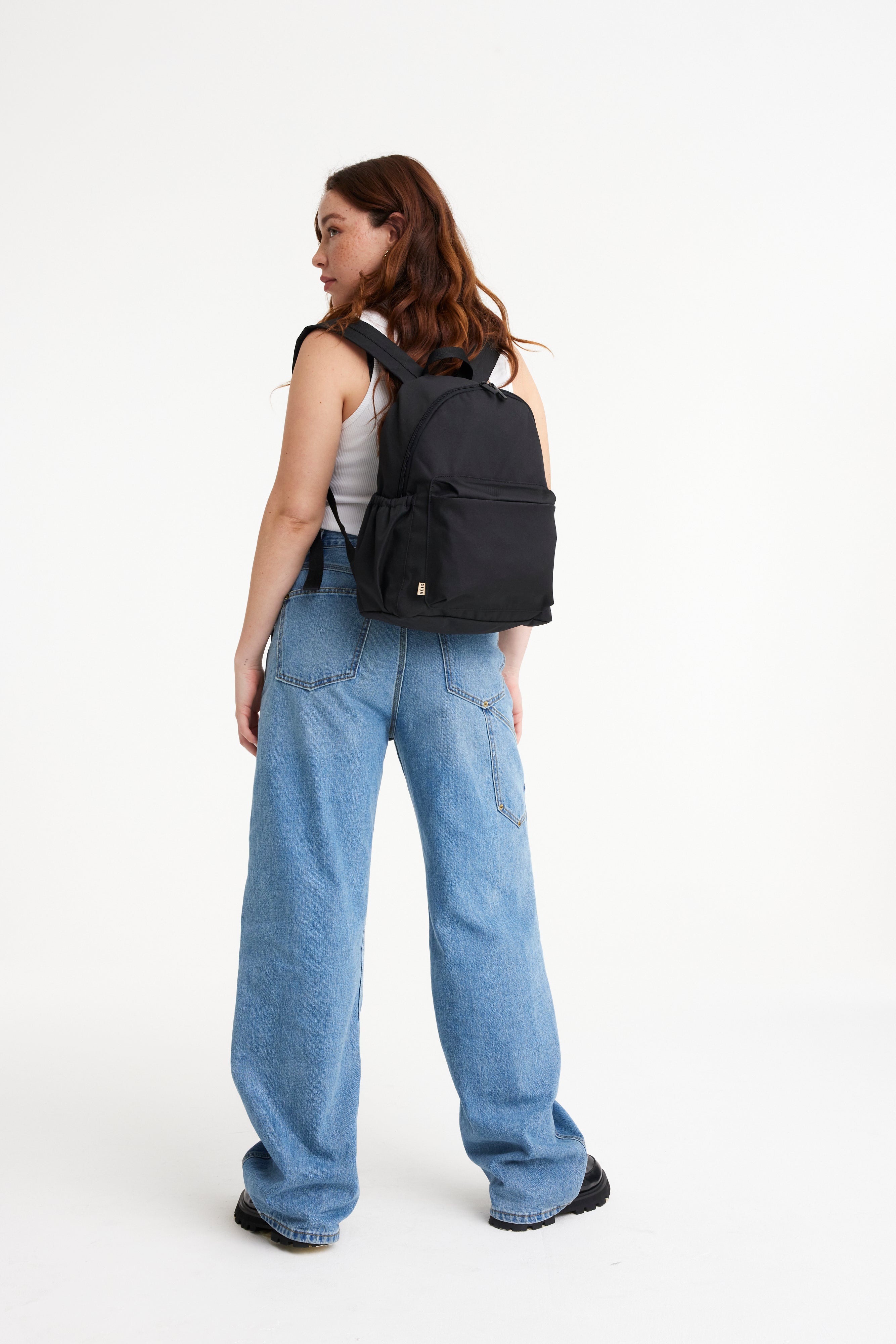 The BÉISics Backpack in Black - Stylish & Durable Travel Backpack for Women & Men - Perfect for Work, School & Everyday Use