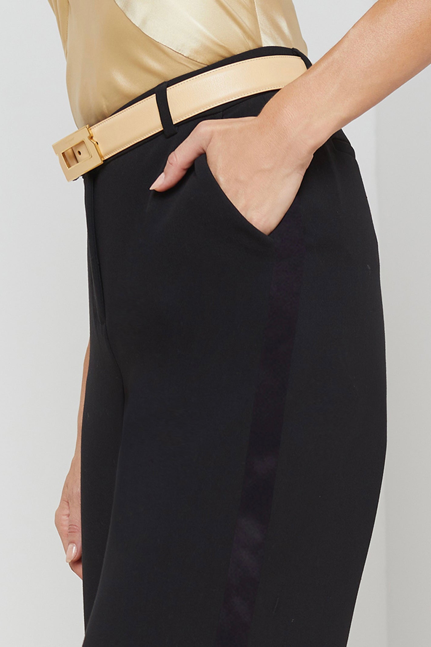 L'Agence Livvy Women's Tuxedo Pants - Slim Fit Formal Dress Pants for Work, Office & Evening Events | High Waist Tailored Trousers for Business Professional & Special Occasions