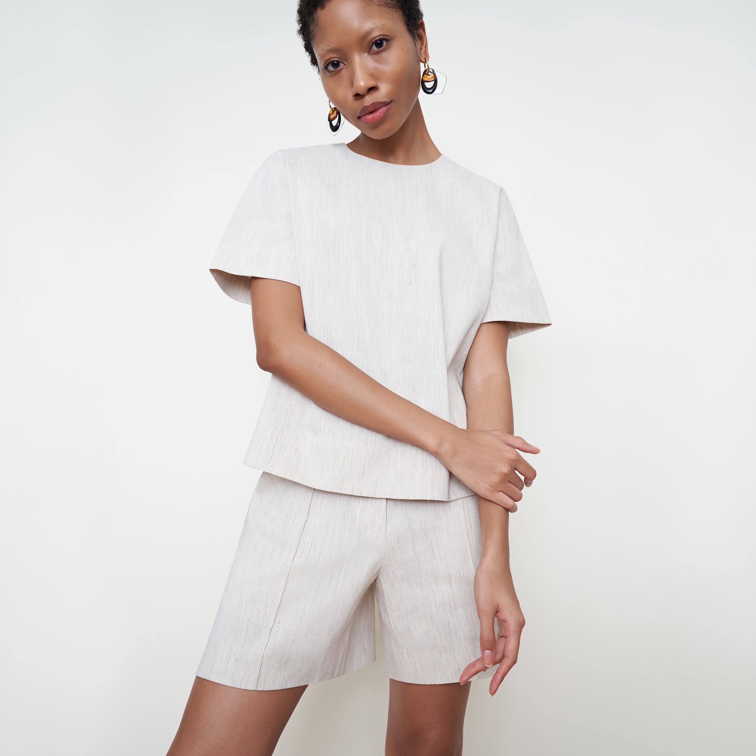 Caitlin Short Slubbed Stretch Linen Shorts in Natural - Comfortable & Stylish for Summer Outings, Beach Vacations & Casual Wear