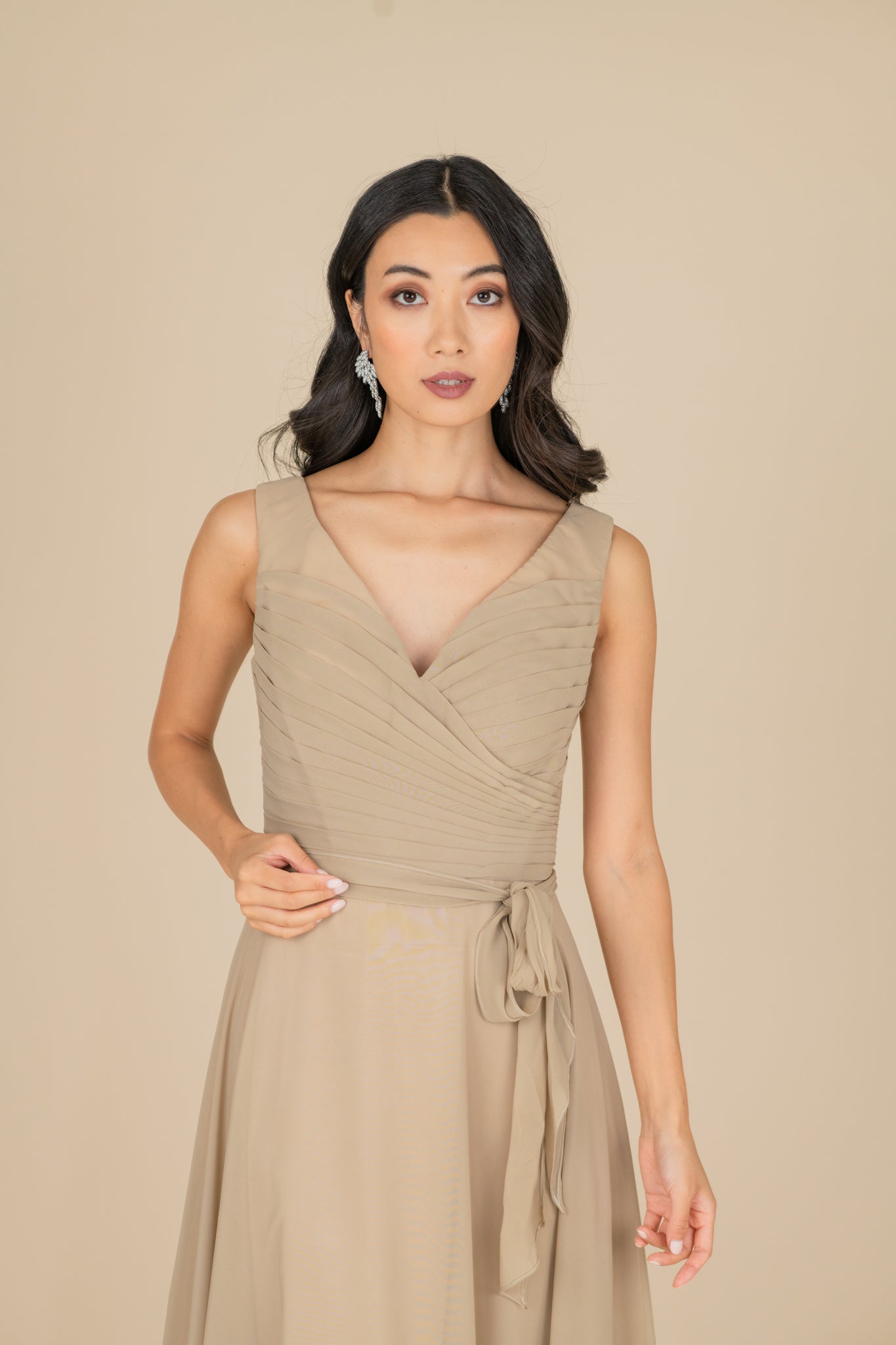 Elegant Sleeveless Chiffon Evening Gown for Women - Perfect for Prom, Wedding Guest & Formal Events