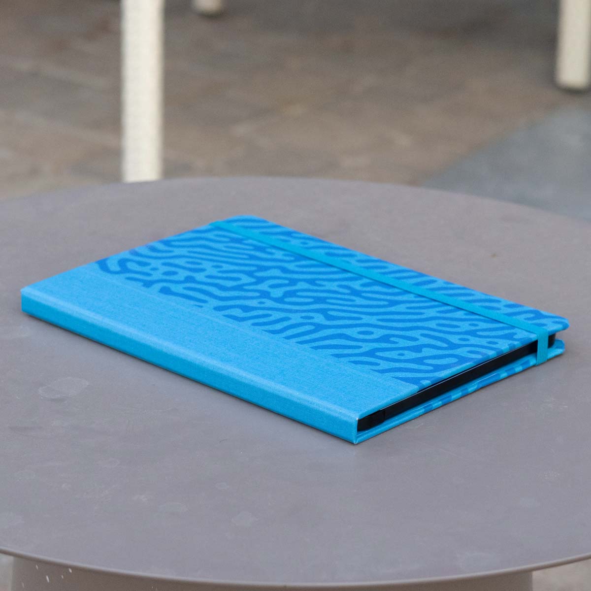 Stylish Monochrome iPad Cases - Slim & Durable Protective Cover for iPad Pro/Air/Mini - Perfect for Work, Travel & Everyday Use