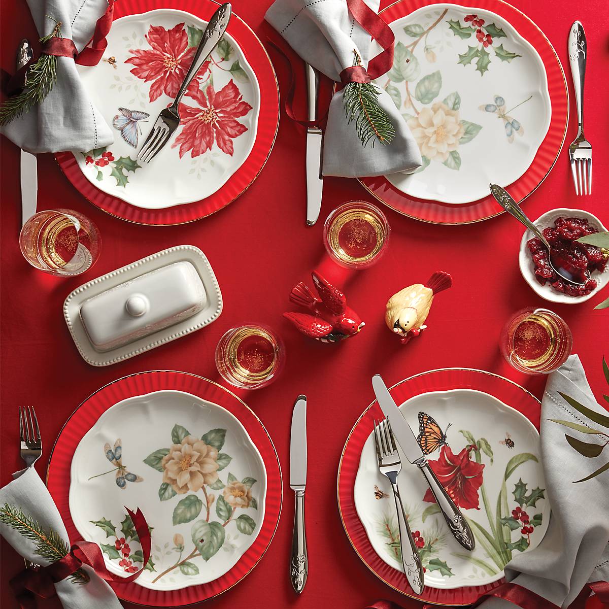 Butterfly Meadow Holiday 18-Piece Dinnerware Set - Elegant Floral Design Porcelain Plates, Bowls & Mugs - Perfect for Thanksgiving, Christmas & Family Gatherings