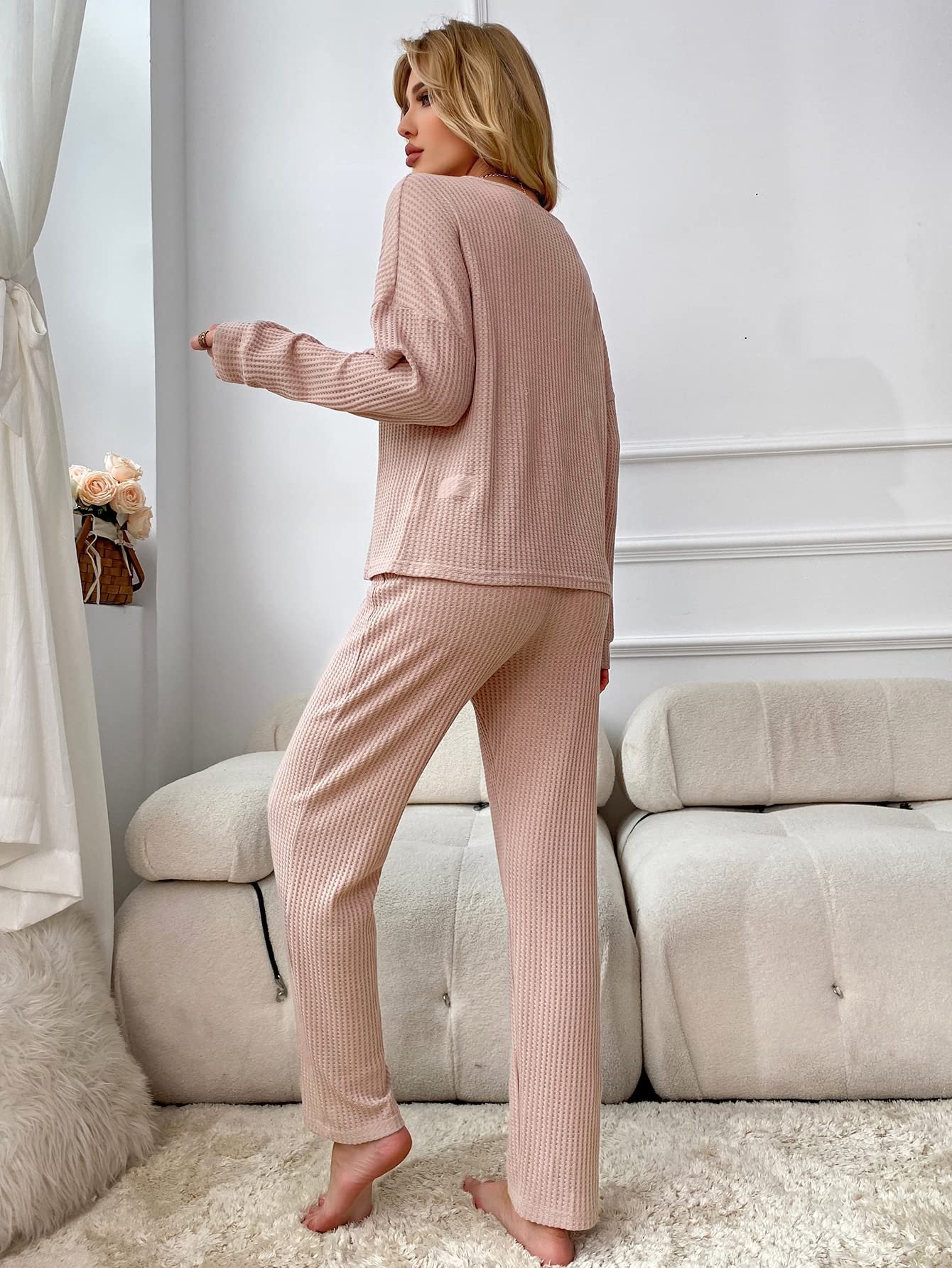 WDIRARA Women's 2-Piece Waffle Knit Lounge Set - Soft Long Pants & Top Pajama Set for Sleepwear, Loungewear & Home Comfort | Cozy Winter Outfit for Relaxing at Home