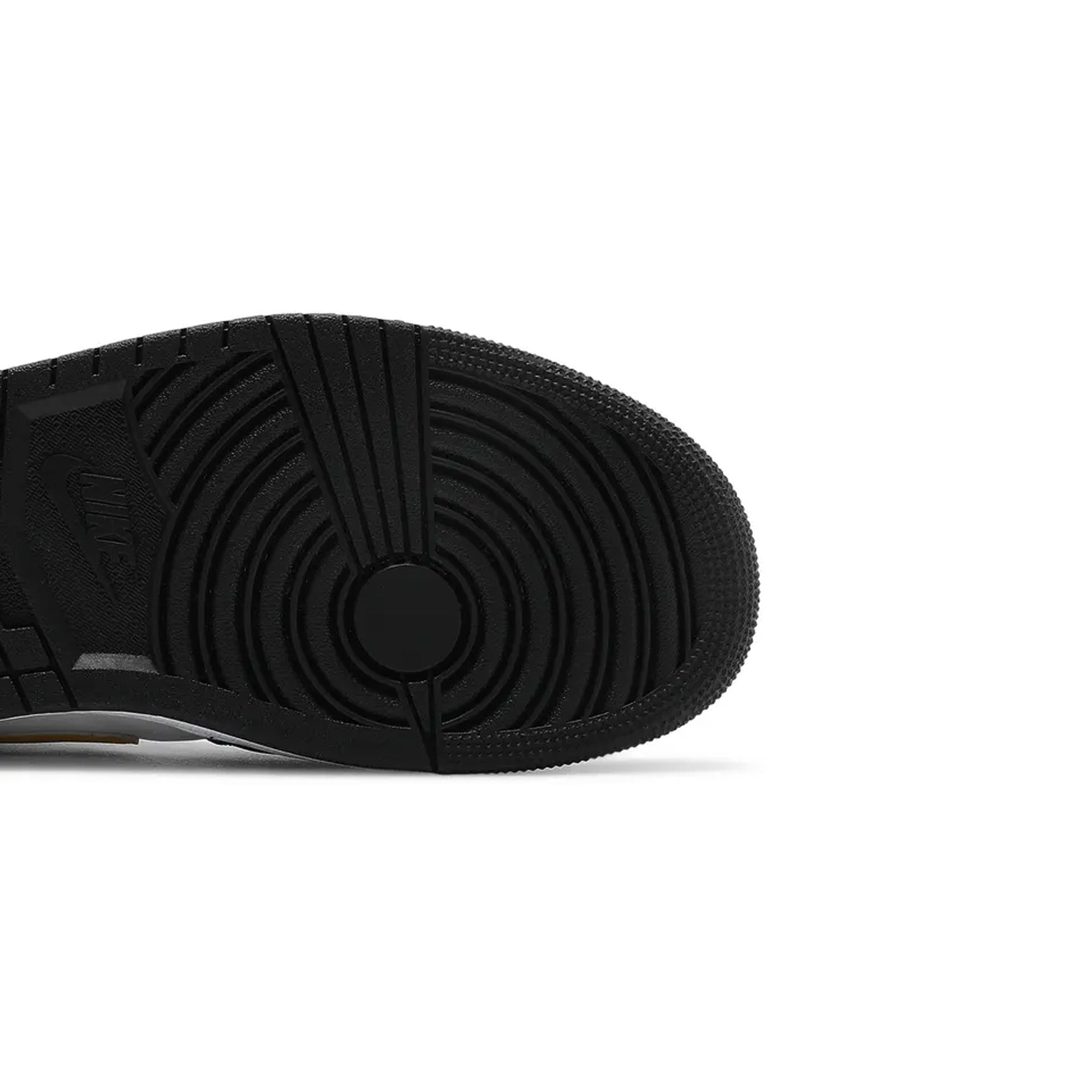 Air Jordan 1 Mid 'White Pollen Black' Men's Basketball Shoes - Stylish Sneakers for Casual Wear, Street Fashion & Sports Performance