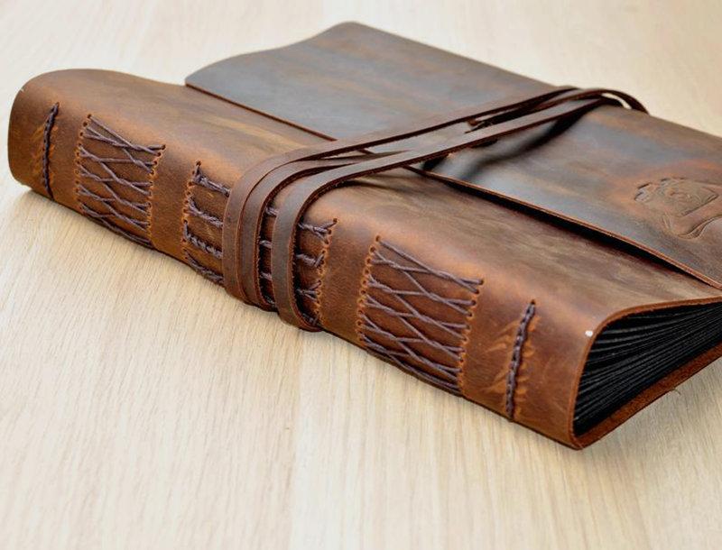 Custom Engraved Leather Pet Photo Album - Personalized Dog Cat Memory Book for Scrapbooking & Gift Giving