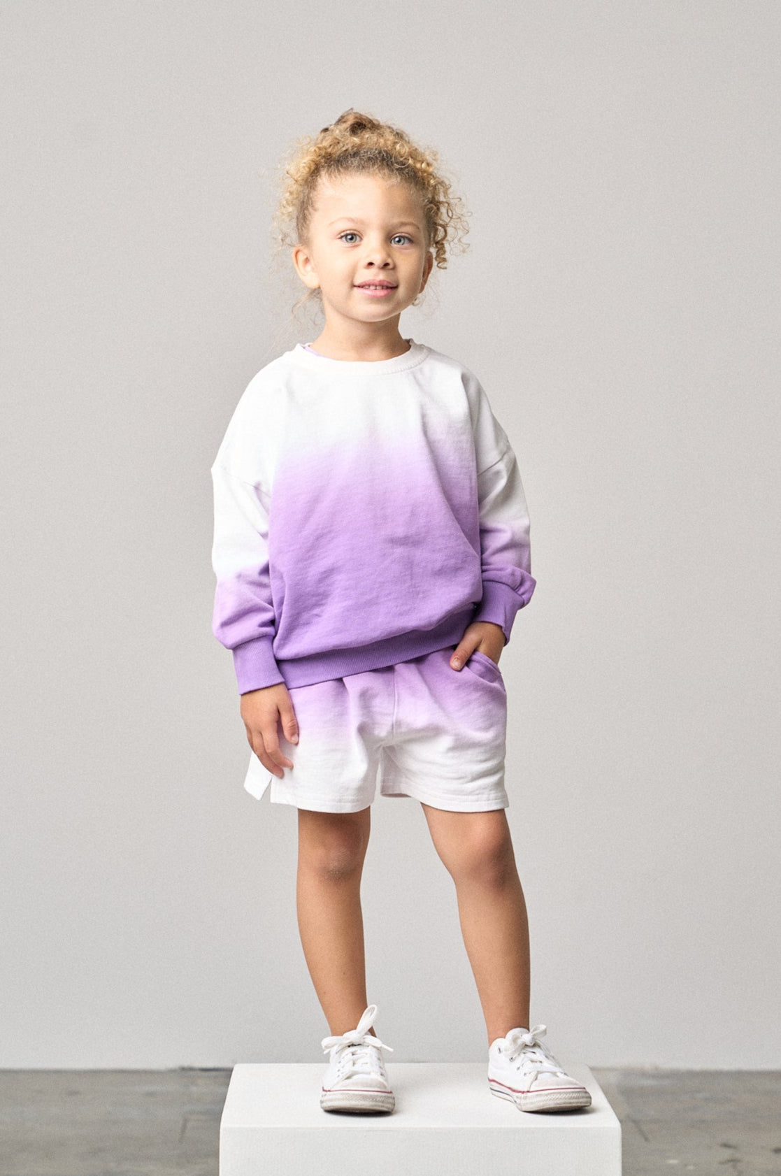 Ombre Lightweight Crewneck Sweatshirt for Women - Soft Purple Gradient Pullover, Comfortable Casual Wear for Everyday Outfits, Lounge & Street Style