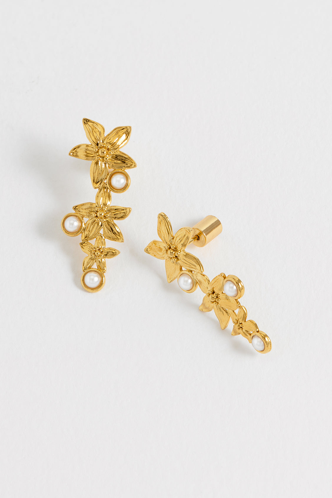 Exquisite Triple Flower Pearl Drop Earrings for Women - Elegant Dangle Jewelry for Weddings, Parties & Special Occasions