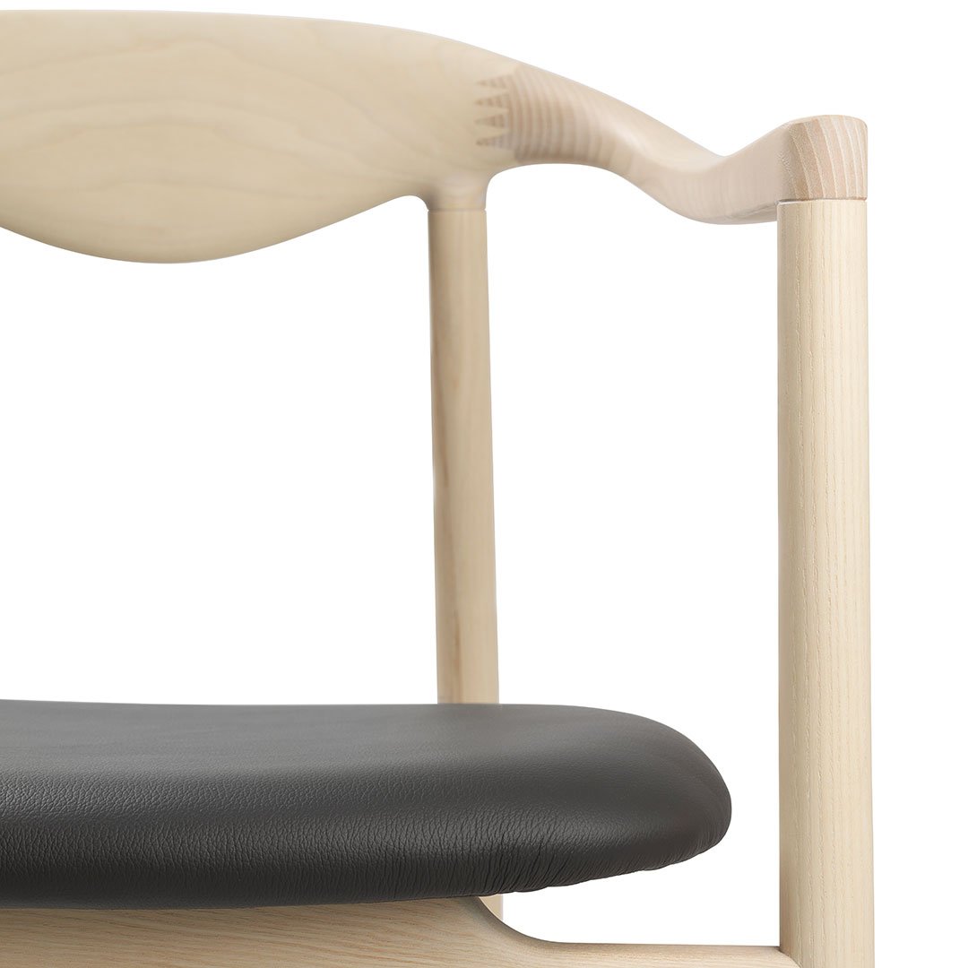 Jari Dining Chair - Modern Wooden Dining Room Chair with Upholstered Seat - Perfect for Kitchen, Dining Room, and Home Office