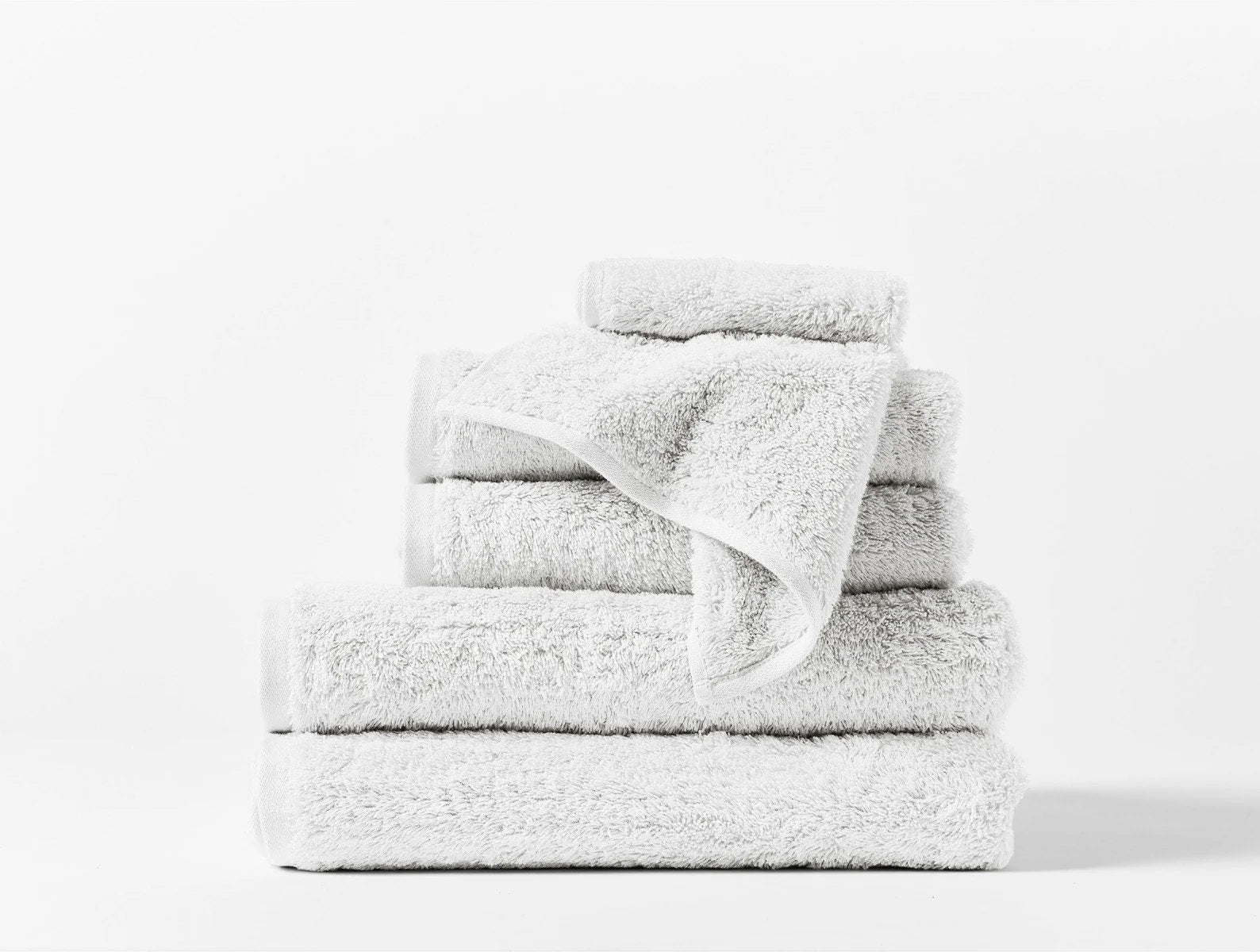 Organic Cotton Cloud Loom Bath Towels & Bath Mat Set - Ultra Soft & Absorbent for Spa, Bathroom & Luxury Home Decor