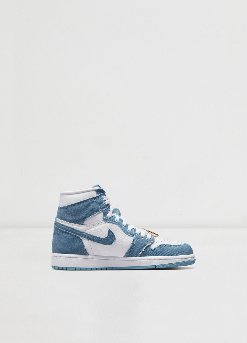 Air Jordan 1 Retro High OG 'Denim' Sneakers - Men's Basketball Shoes for Streetwear & Casual Style | Perfect for Sneaker Collectors & Fashion Enthusiasts