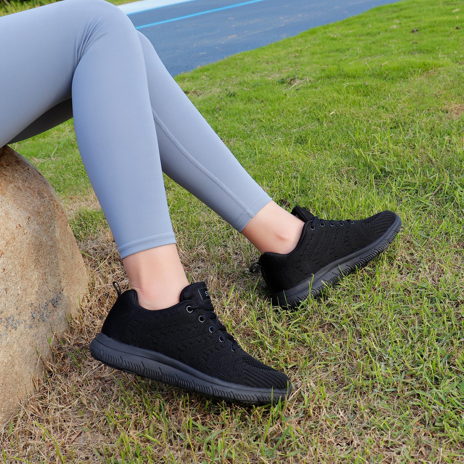 STQ Women's Lightweight Tennis Shoes - Comfortable Walking & Athletic Sneakers for Gym, Workout, Cross Training | Fashionable & Breathable for Running, Casual Wear & Outdoor Activities
