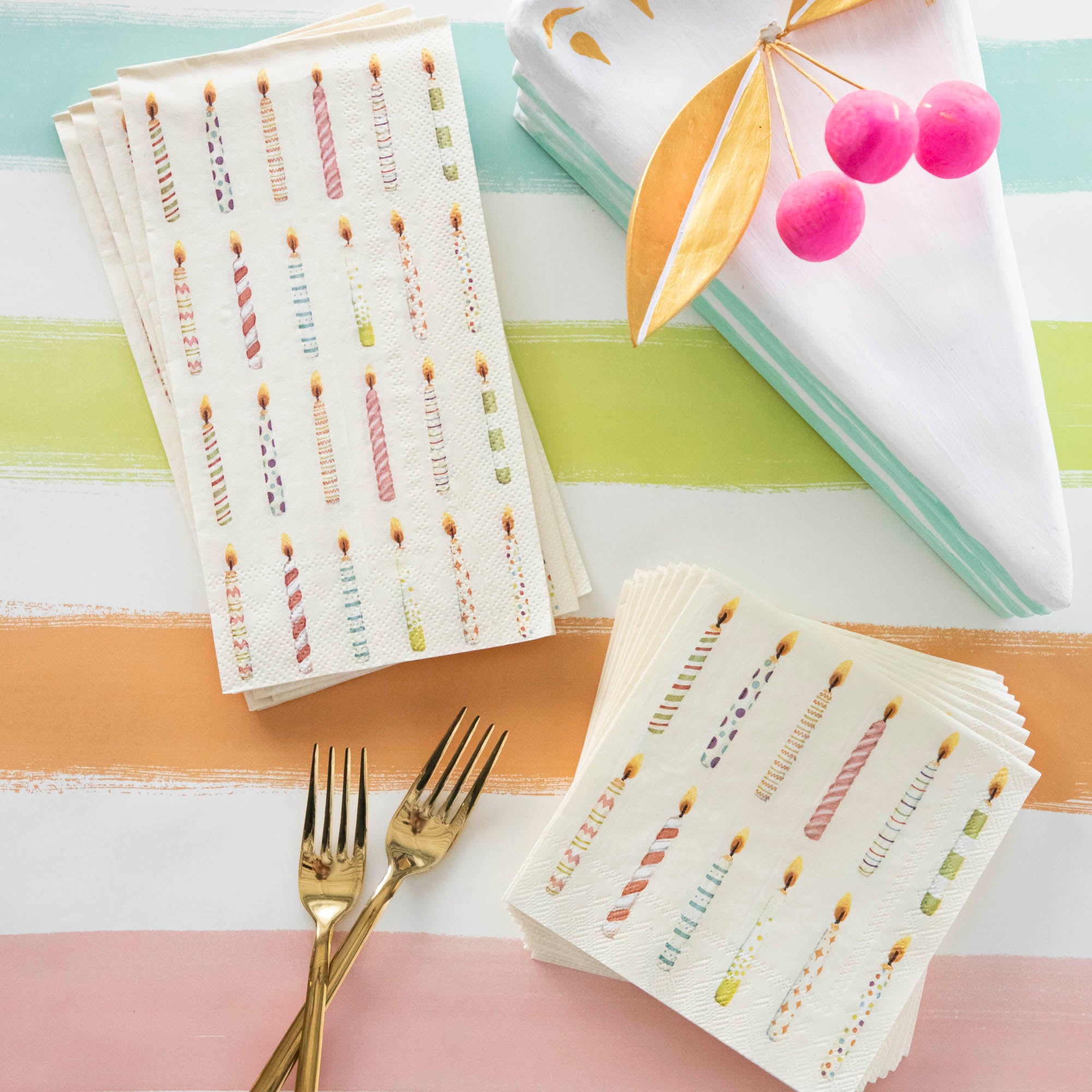 Elegant Birthday Candles & Cocktail Napkins Set for Party Decorations & Celebrations - Perfect for Weddings, Birthdays, and Special Events