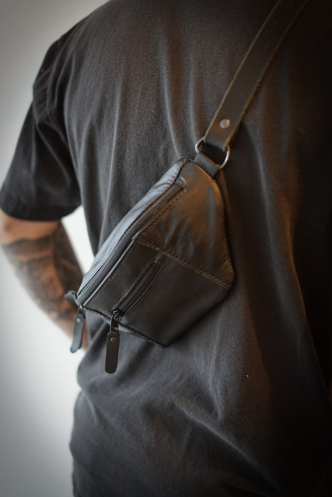 Best Fanny Pack for Men & Women - Waterproof Waist Bag (Black) - Perfect for Running, Hiking, Travel & Everyday Use