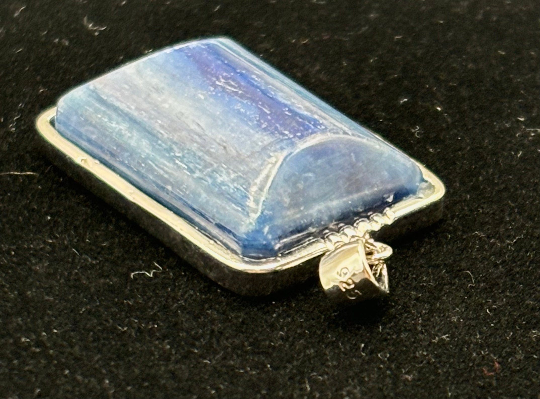 Natural Blue Kyanite Pendant Necklace - Healing Crystal Jewelry for Chakra Balancing & Energy Cleansing | Perfect for Meditation, Yoga & Spiritual Healing