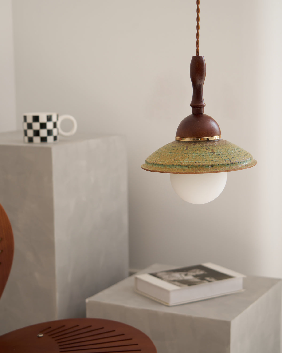 Modern Greenfield Pendant Lamp - Handcrafted Glass Ceiling Light Fixture for Dining Room, Kitchen Island & Bedroom Lighting