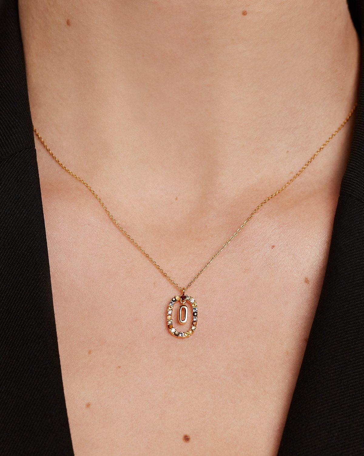Letter O Necklace - Personalized Initial Pendant for Women & Girls - Perfect for Gifts, Birthdays & Everyday Wear