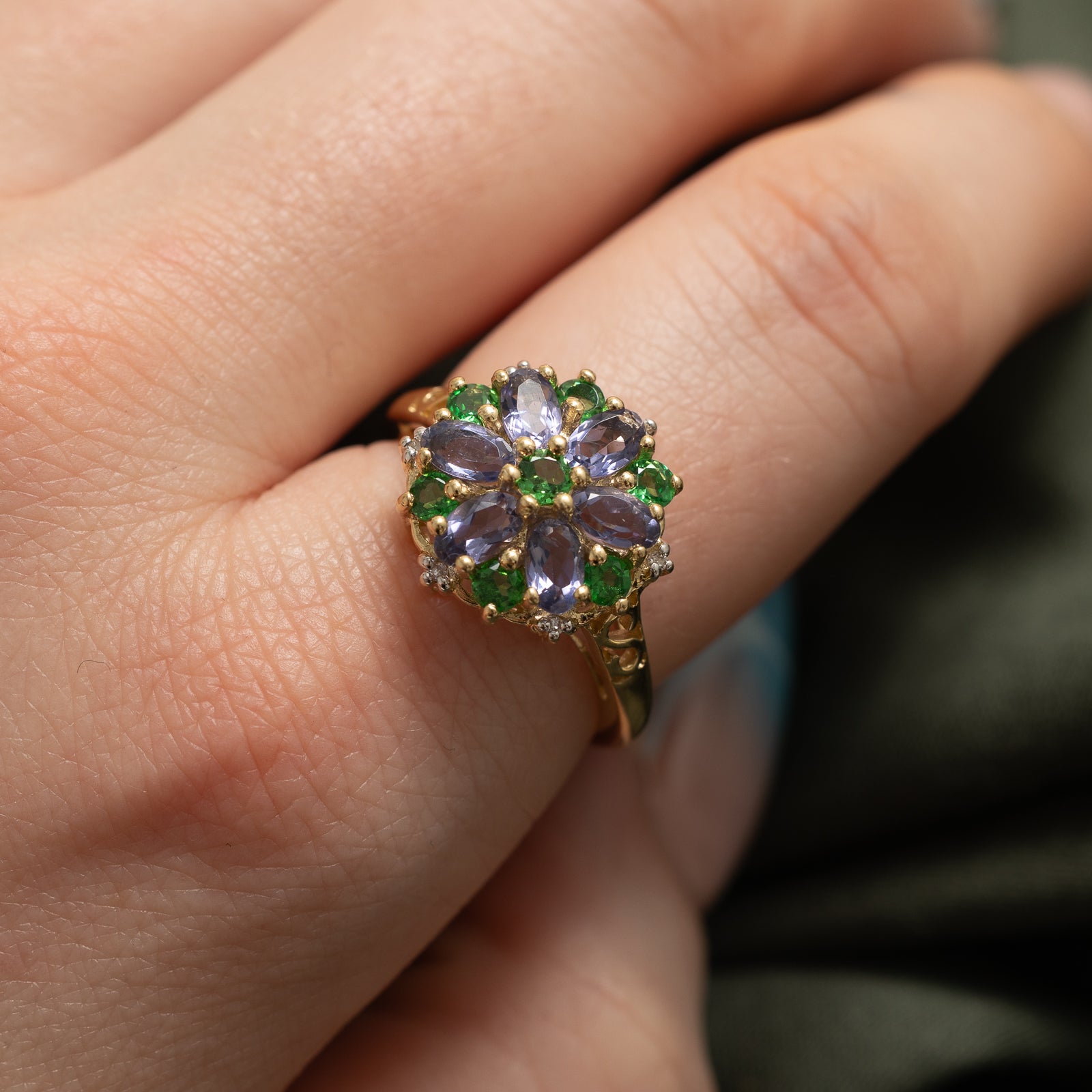 Exquisite Multi Gemstone & Diamond Cocktail Ring - 1.50ctw Gemstones & 0.03ctw Diamonds - Size 8 - Perfect for Evening Parties, Weddings & Special Occasions