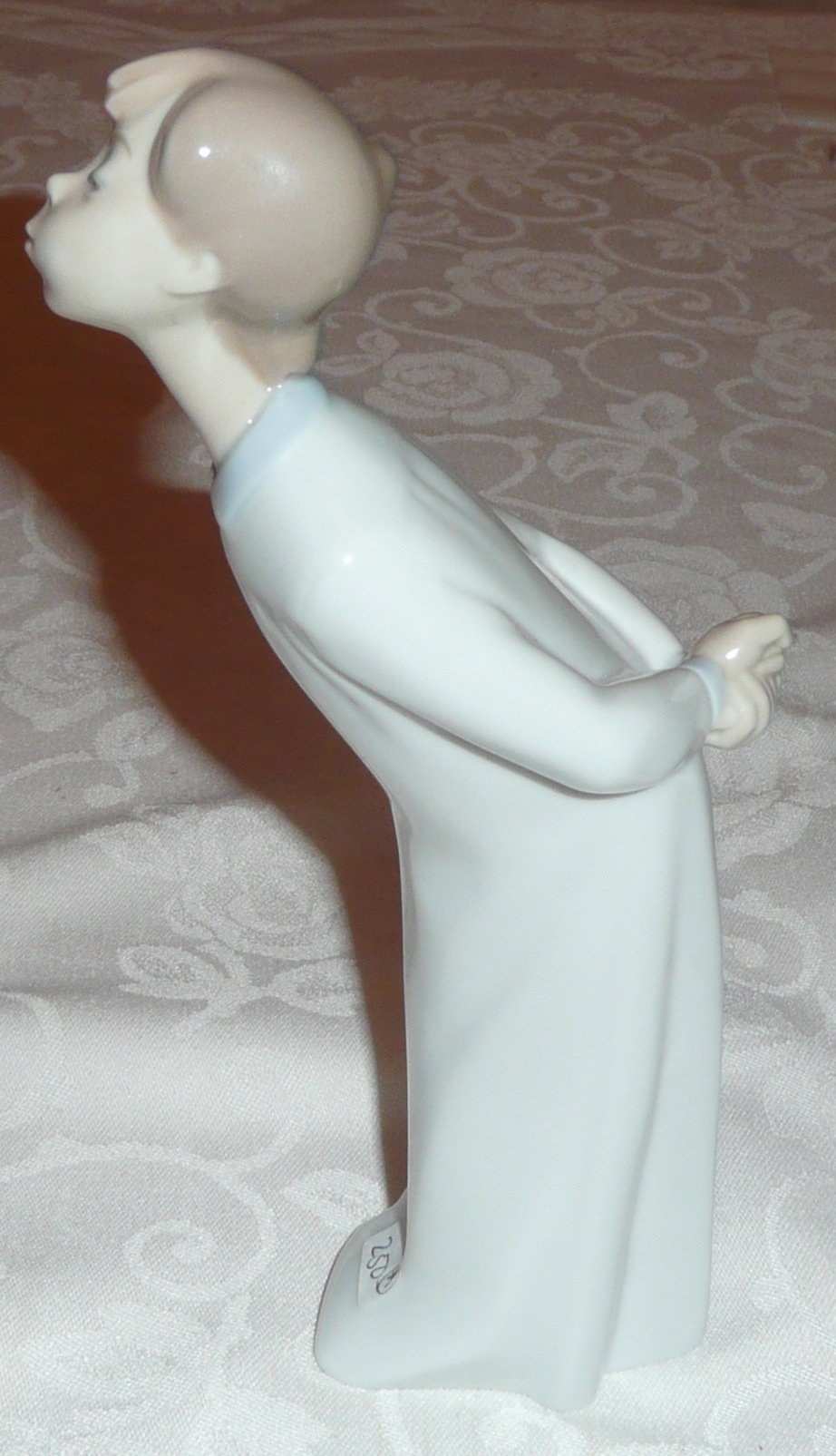 Handmade Lladro Porcelain Boy Blowing Kiss Figurine by Fulgencio Garcia - Glossy Finish, Retired Collectible (01004869) | Perfect for Home Decor, Gift for Collectors & Spanish Art Lovers