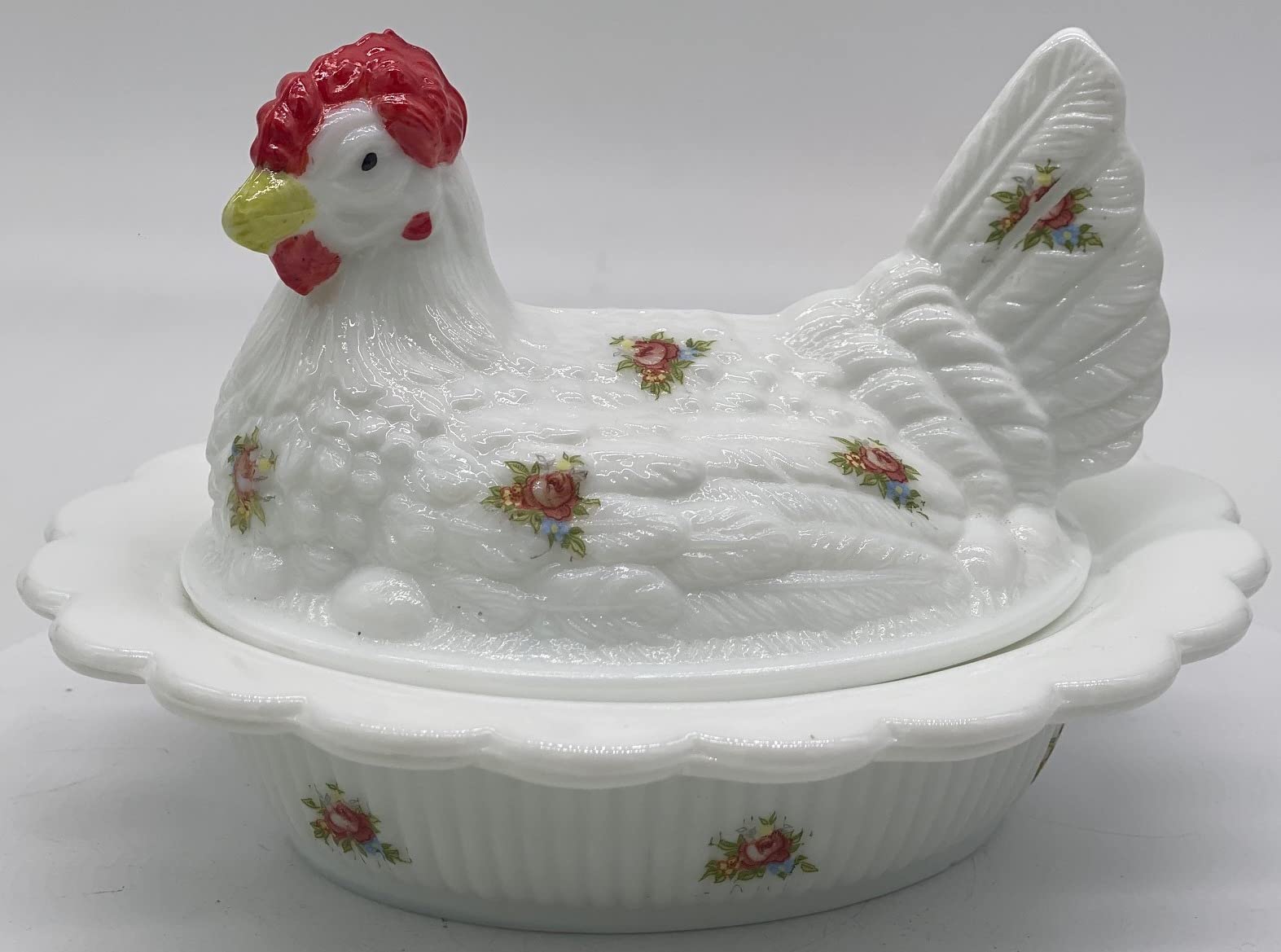 Hand-Painted Glass Hen Covered Dish with Wide Rim Base - Milk Decorated Chicken Serving Bowl - Perfect for Farmhouse Kitchen Decor & Country-Themed Dinner Parties