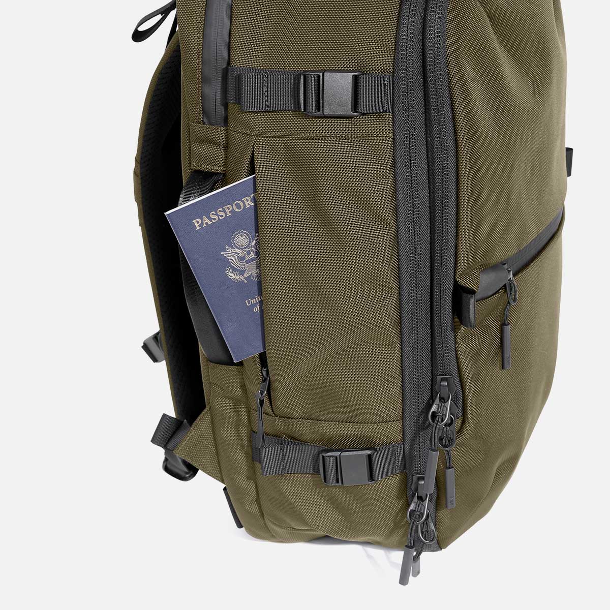 Compact Travel Pack 3 - Lightweight Carry-On Backpack for Airplane, Business & Weekend Trips - Perfect for Work, Gym & Outdoor Adventures