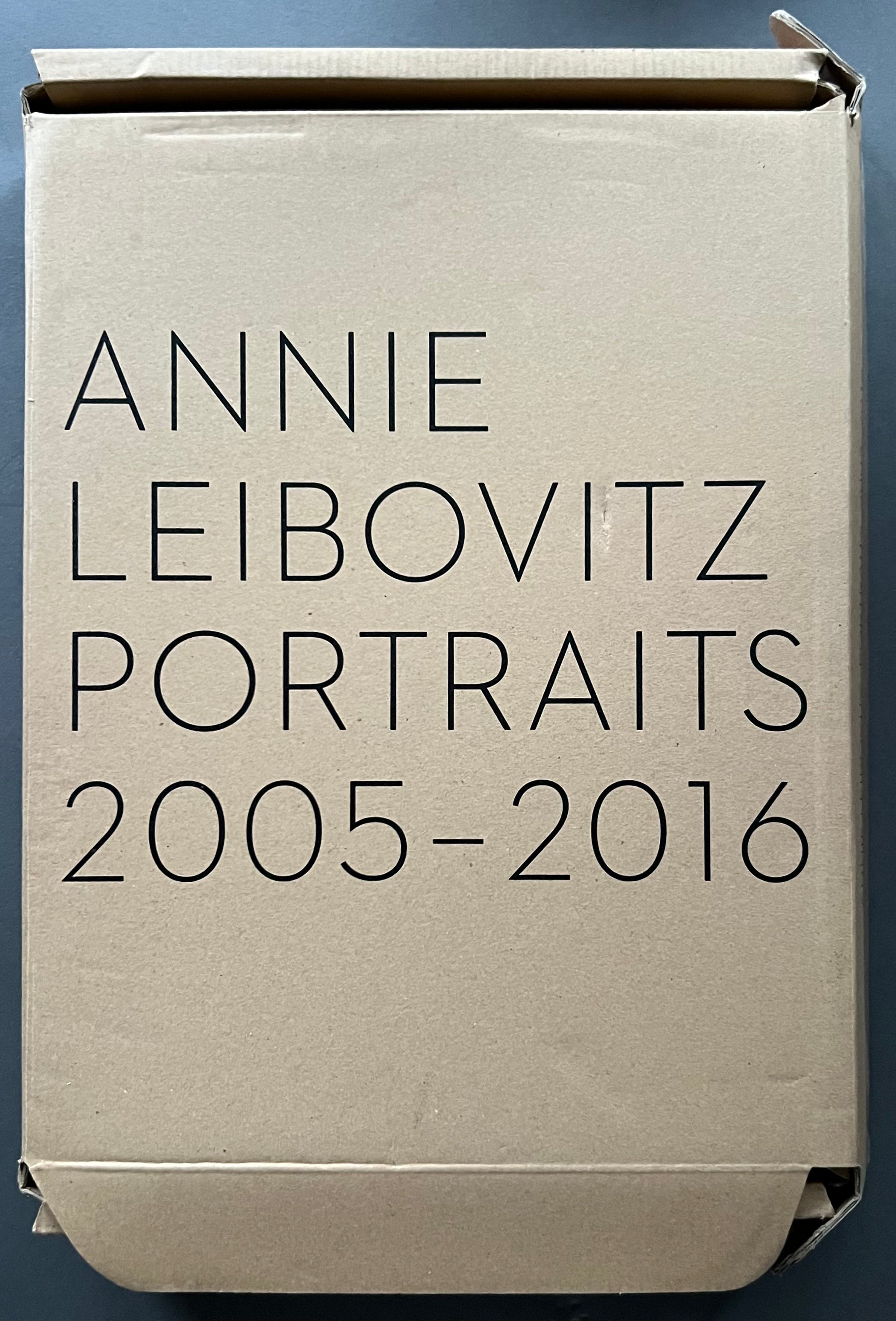Annie Leibovitz: Portraits 2005-2016 - Iconic Celebrity Photography Book for Art Collectors & Photography Enthusiasts - Perfect for Home Decor, Coffee Table Display & Gift Giving
