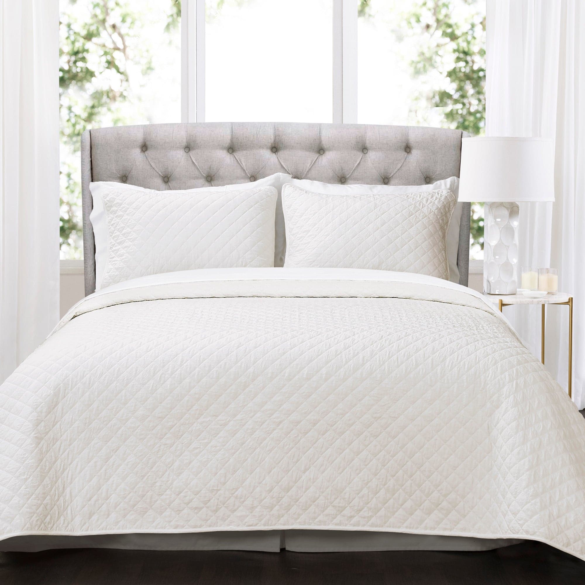 Ava Diamond Oversized Cotton Quilt Set - King Size Bedding with Soft Breathable Fabric for All Seasons | Perfect for Master Bedroom, Guest Room & Cozy Home Decor