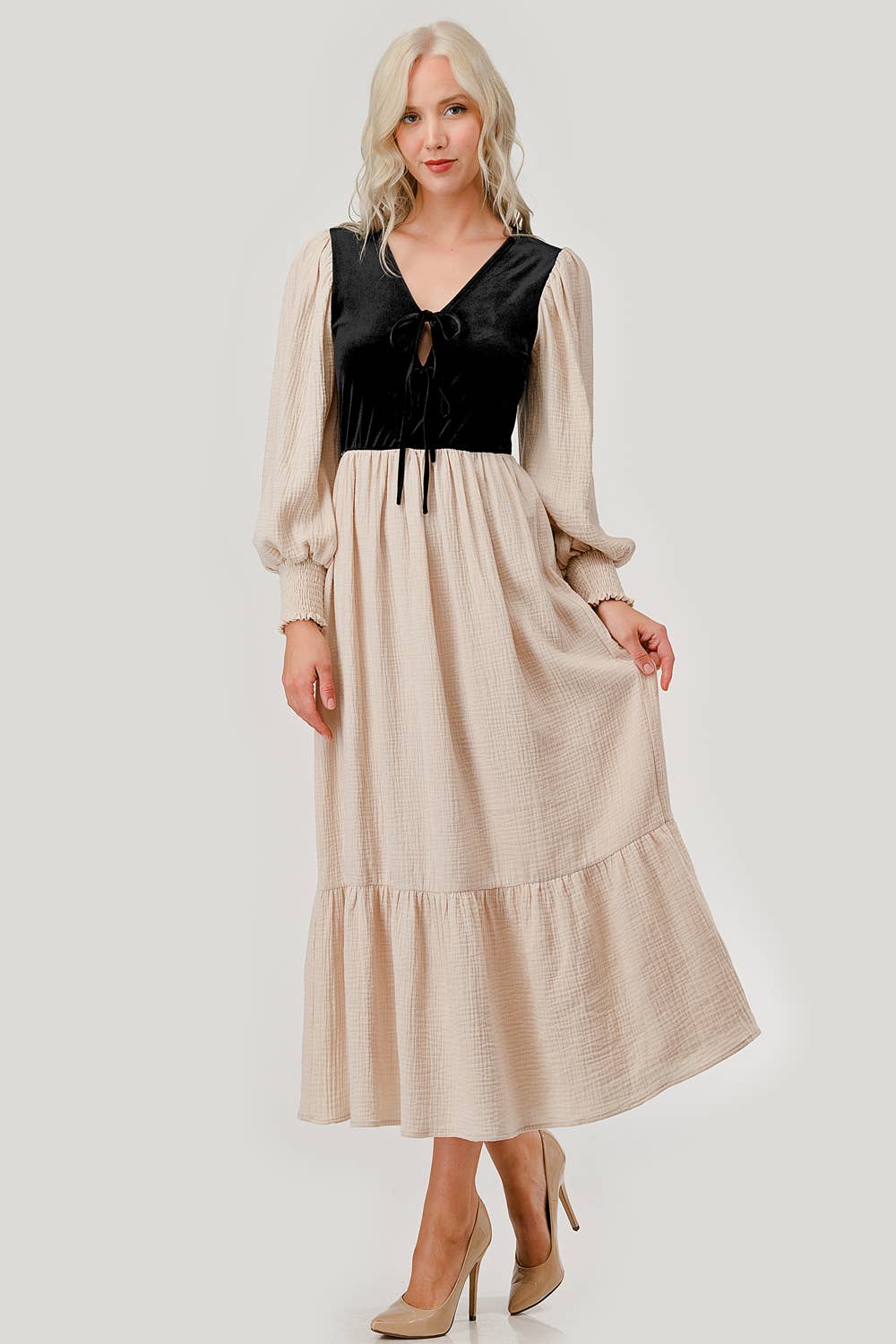 Color Block Tiered Midi Dress Wd61556 Oatmeal Black S - Stylish Flowy Summer Dress for Women, Perfect for Beach Vacations, Date Nights & Casual Outings