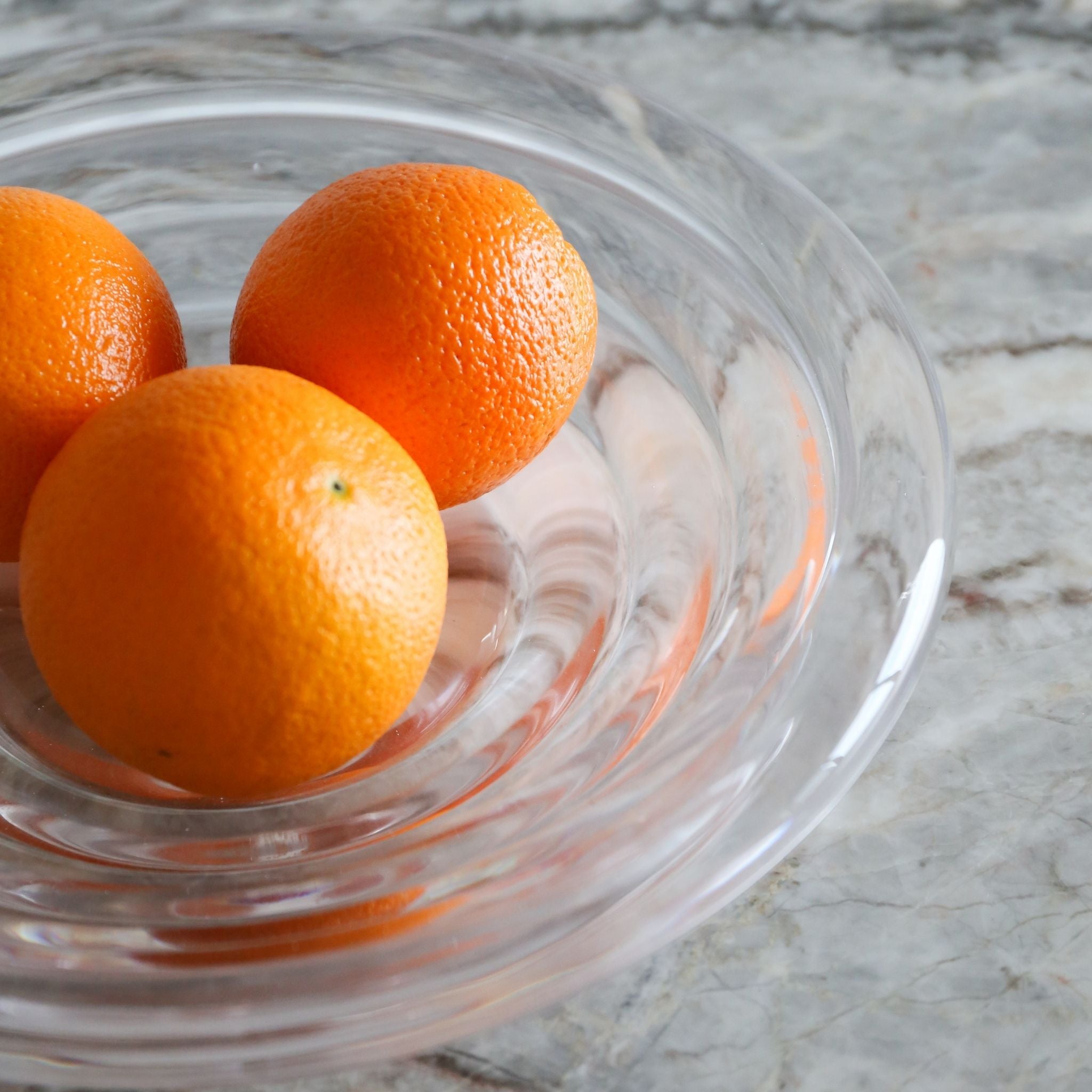 TOM DIXON Press Medium Bowl - Modern Stainless Steel Serving Bowl for Dining & Kitchen Decor | Perfect for Salads, Fruits, and Centerpieces
