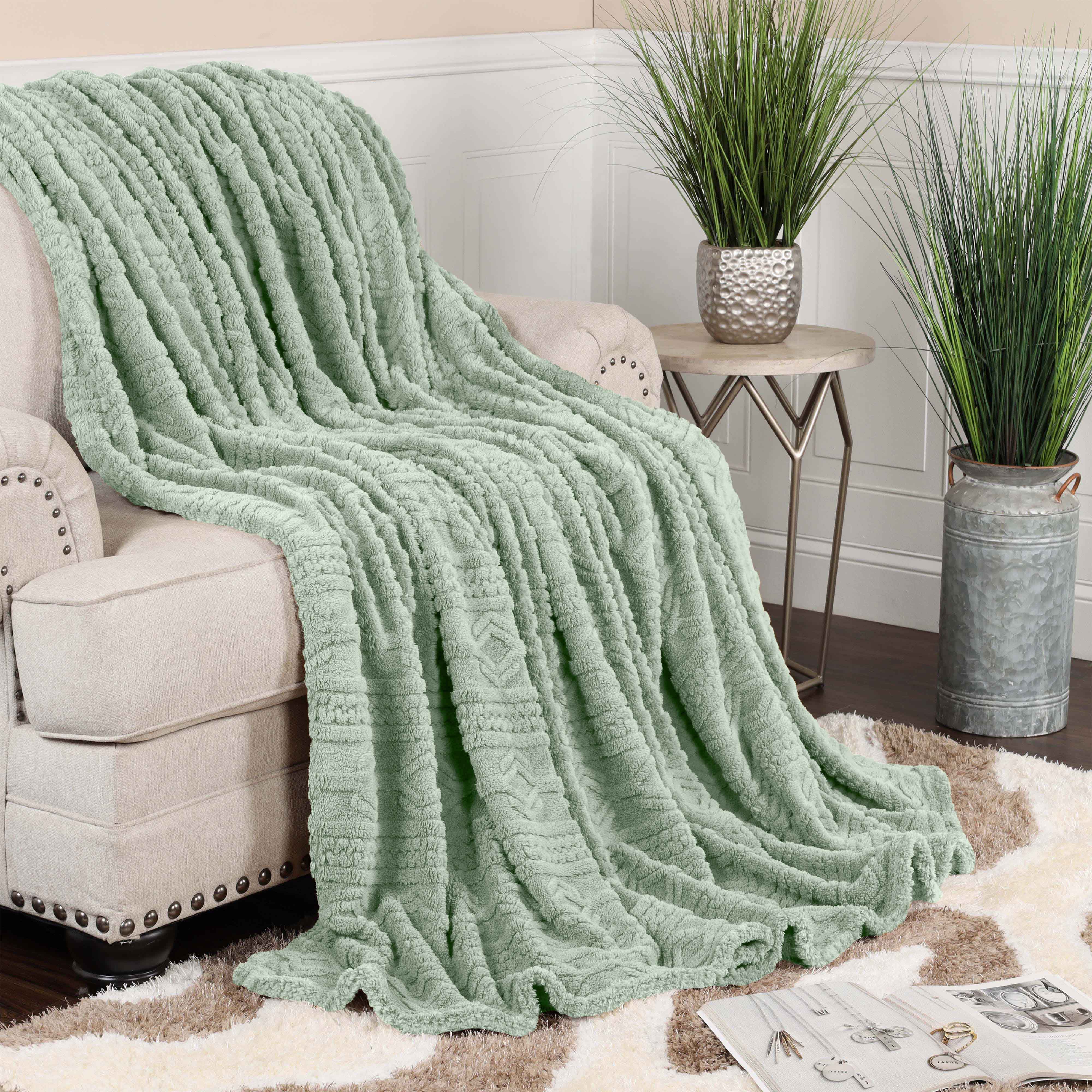 Arctic Boho Jacquard Plush Fleece Blanket - Ultra Soft & Warm Winter Throw for Couch, Bed, Sofa - Perfect for Home Decor, Cozy Nights & Gift Giving