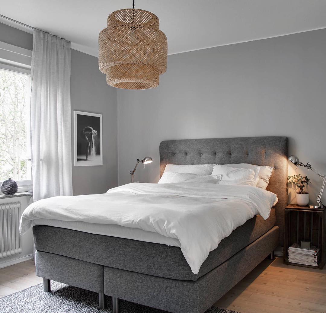 Modern Bamboo Pendant Light Fixture - Handwoven Natural Rattan Hanging Lamp for Kitchen Island, Dining Room & Bedroom Decor - Eco-Friendly Lighting Solution
