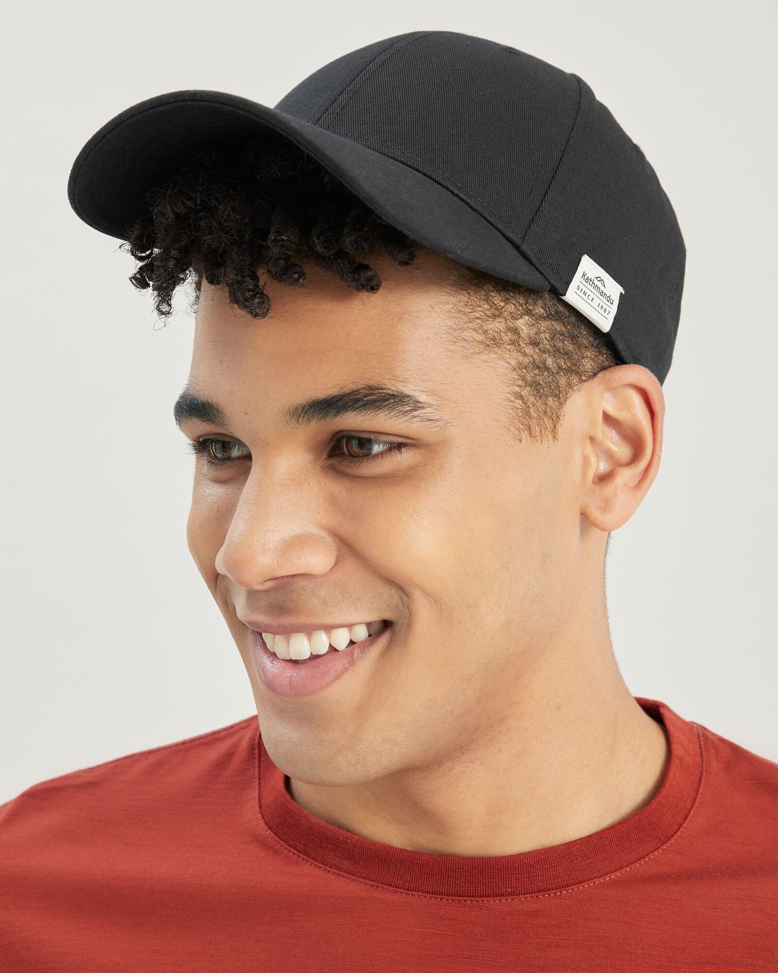 Medwin Low Cap Black - Stylish & Comfortable Baseball Hat for Men & Women - Perfect for Outdoor Sports, Casual Wear & Sun Protection