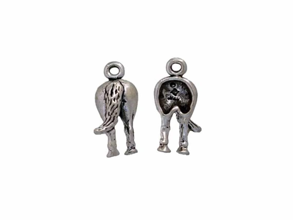 Sterling Silver Horse Rear End Charm Pendant - Elegant Equestrian Jewelry for Horse Lovers - Perfect for Necklaces, Bracelets & DIY Jewelry Making - Ideal Gift for Riders & Horse Enthusiasts