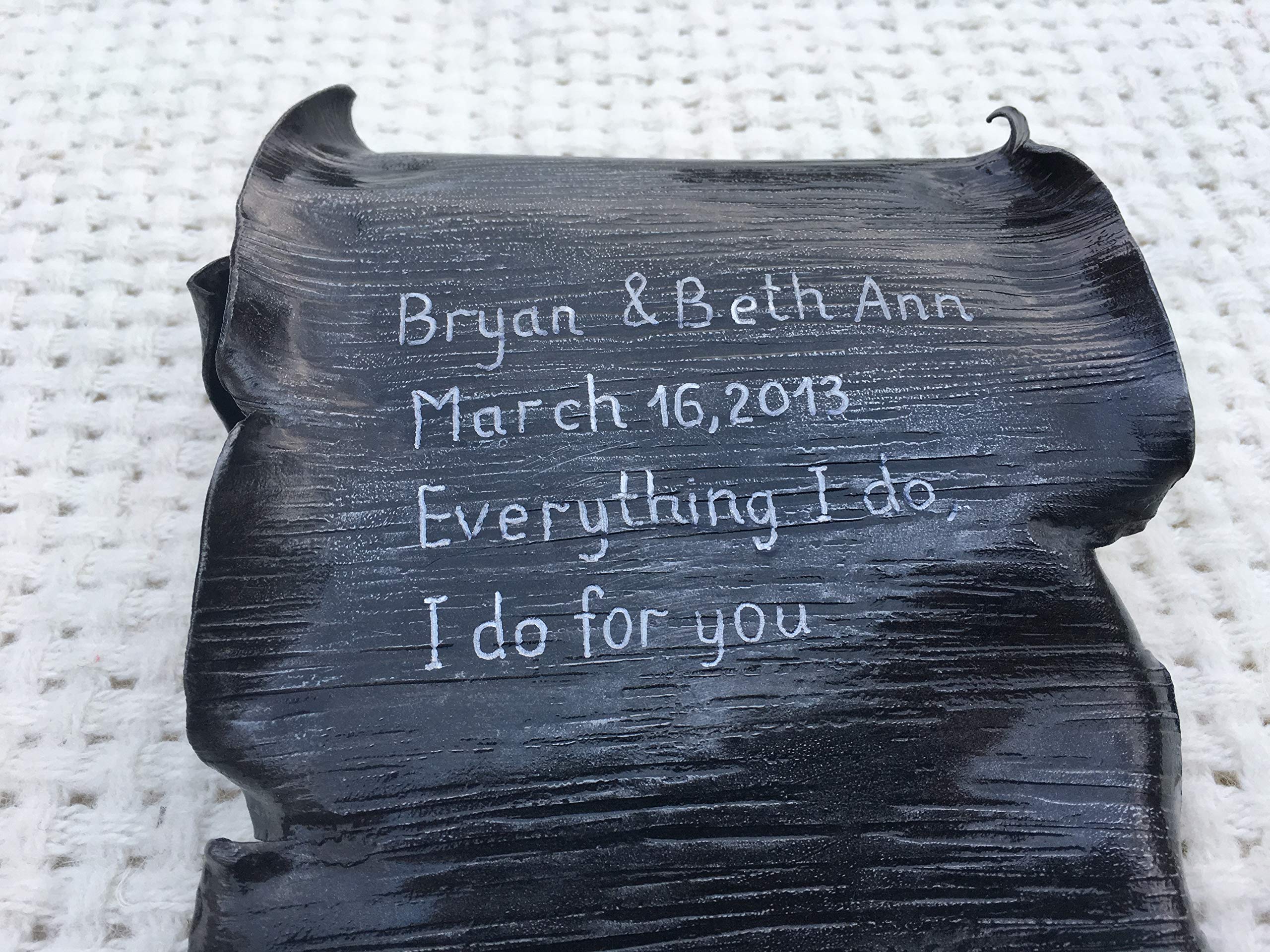 Elegant Iron Scroll - Unique 6th Anniversary Gift for Couples, Iron Wedding Anniversary Present for Him & Her - Perfect for Home Decor, Office Desk, or Romantic Keepsake
