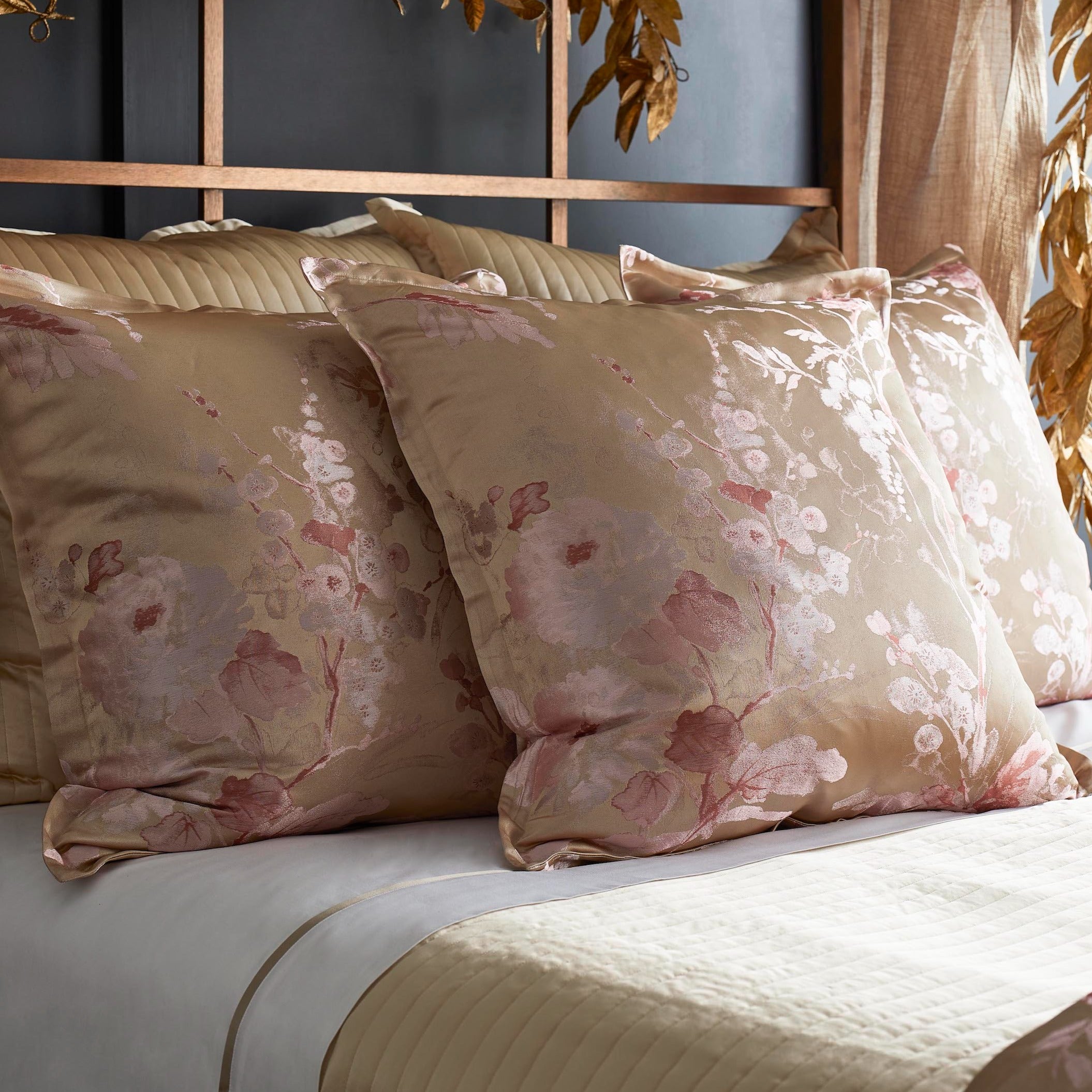 Luxury Jardin Fleur Pink and Gold Decorative Throw Pillow - Elegant Home Decor for Living Room, Bedroom, Sofa & Couch
