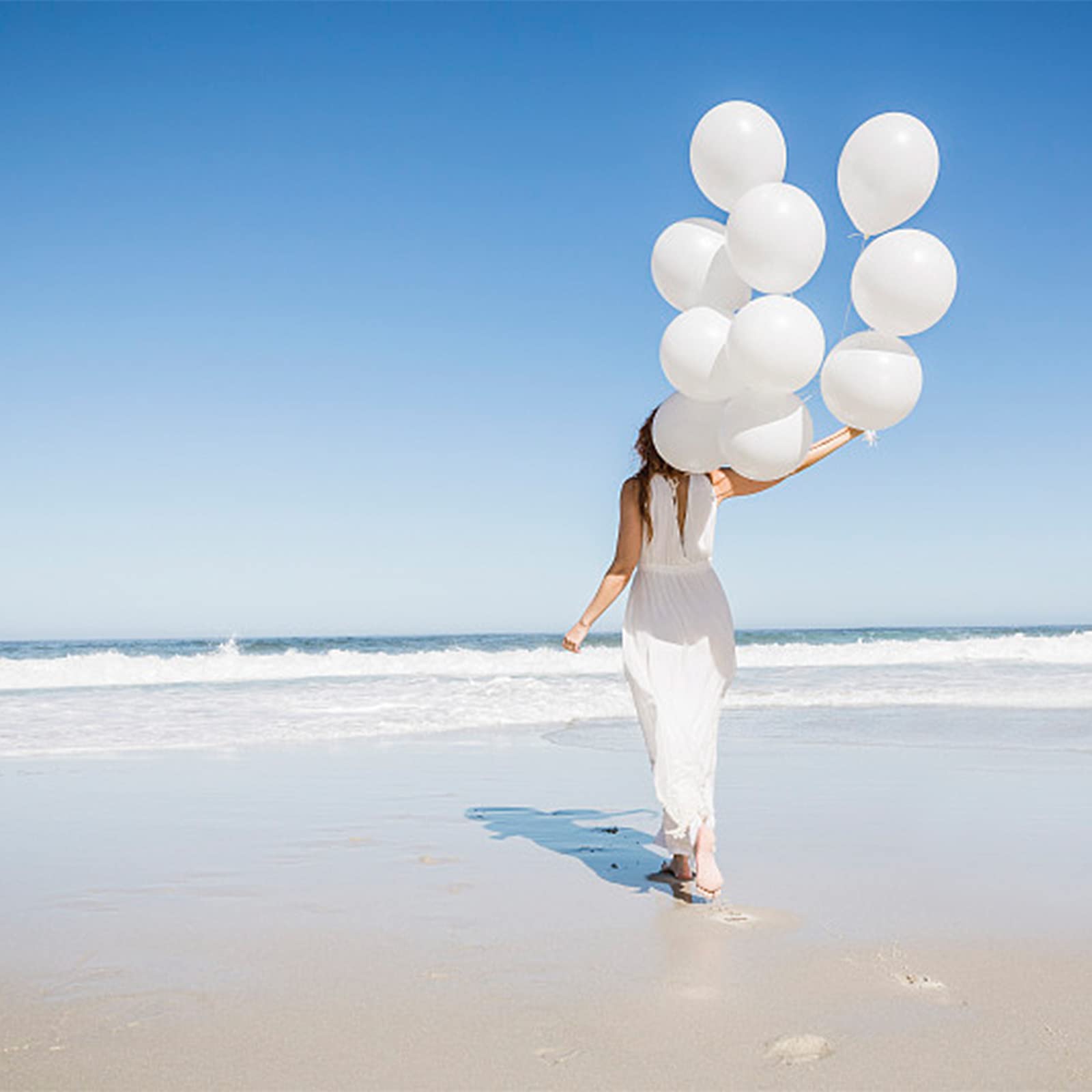 100-Pack 12-Inch White & Gold Confetti Balloons - Latex Helium Party Balloons for Birthday, Wedding, Bridal Shower, Proposal, Anniversary, Engagement Decorations - Perfect for Indoor/Outdoor Party Decor & Photo Backdrops